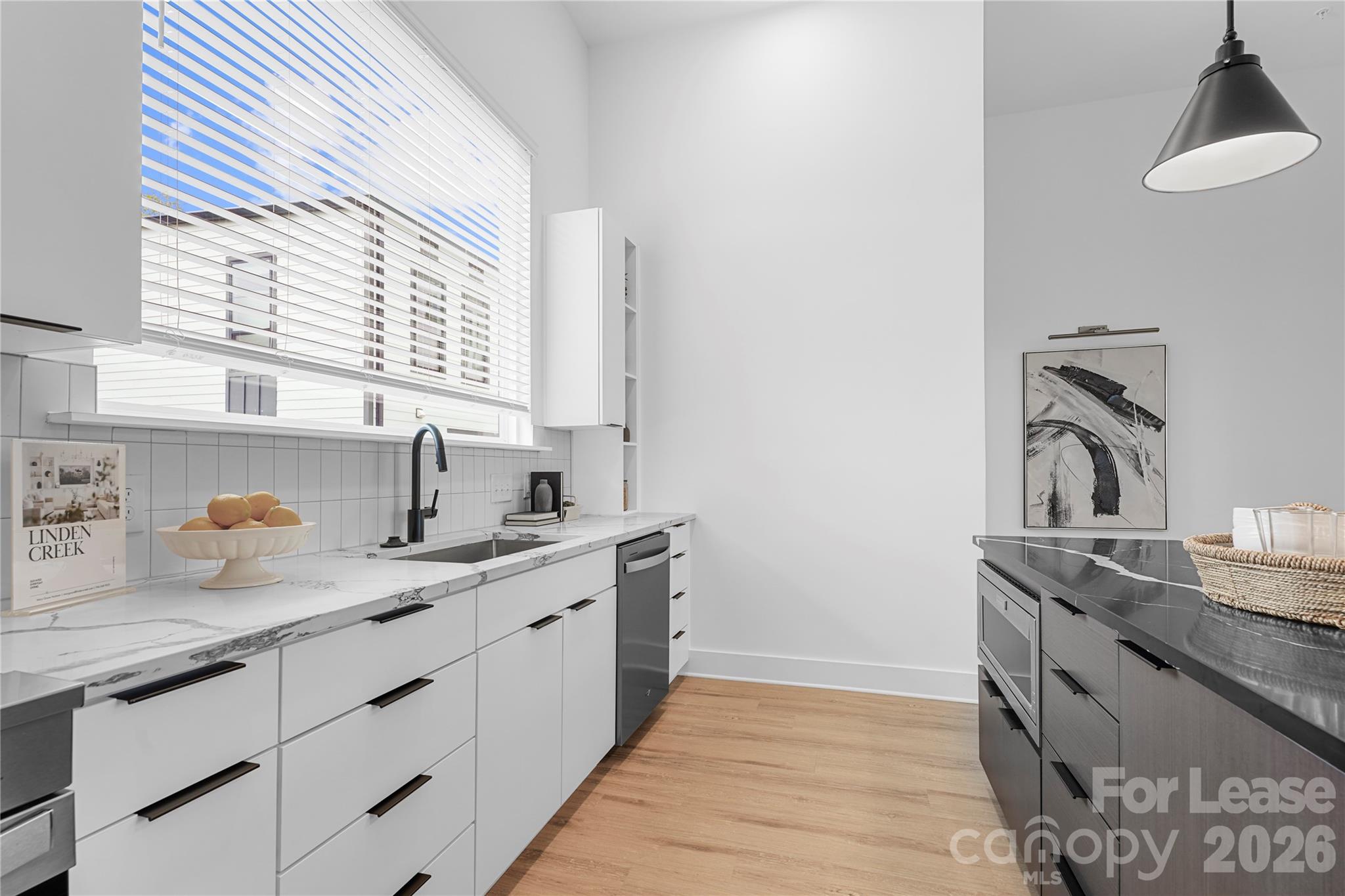 411 Charles Avenue 17 Property Photo 4