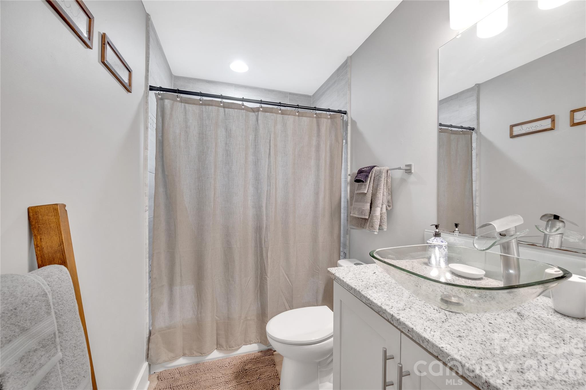 2025 Ibis Court Property Photo 15