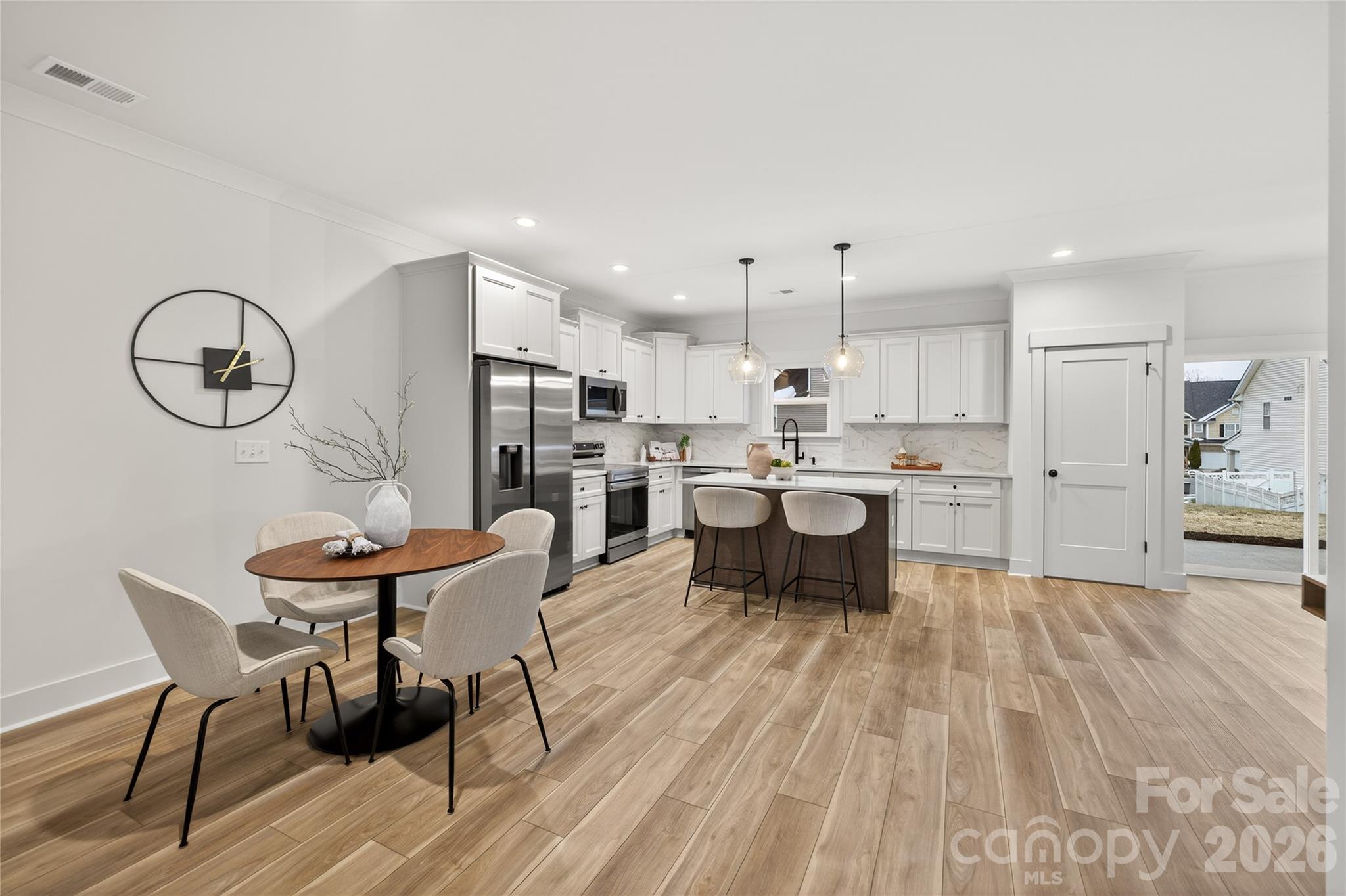 12722 Hamilton Road Property Photo 9