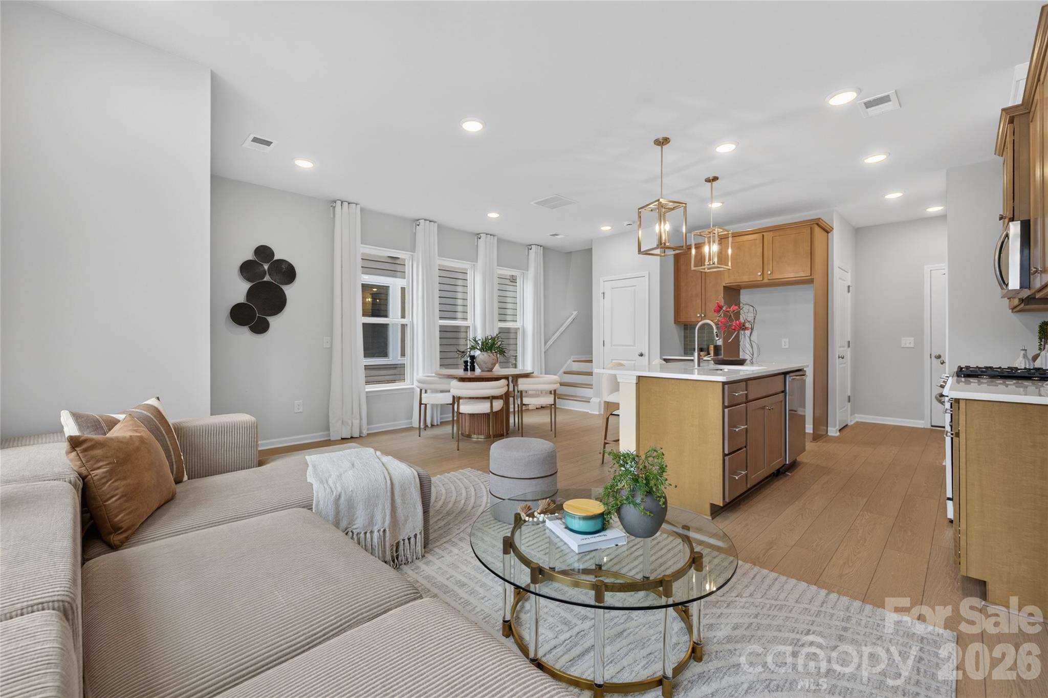 575 Cape Cod Way Property Photo 12