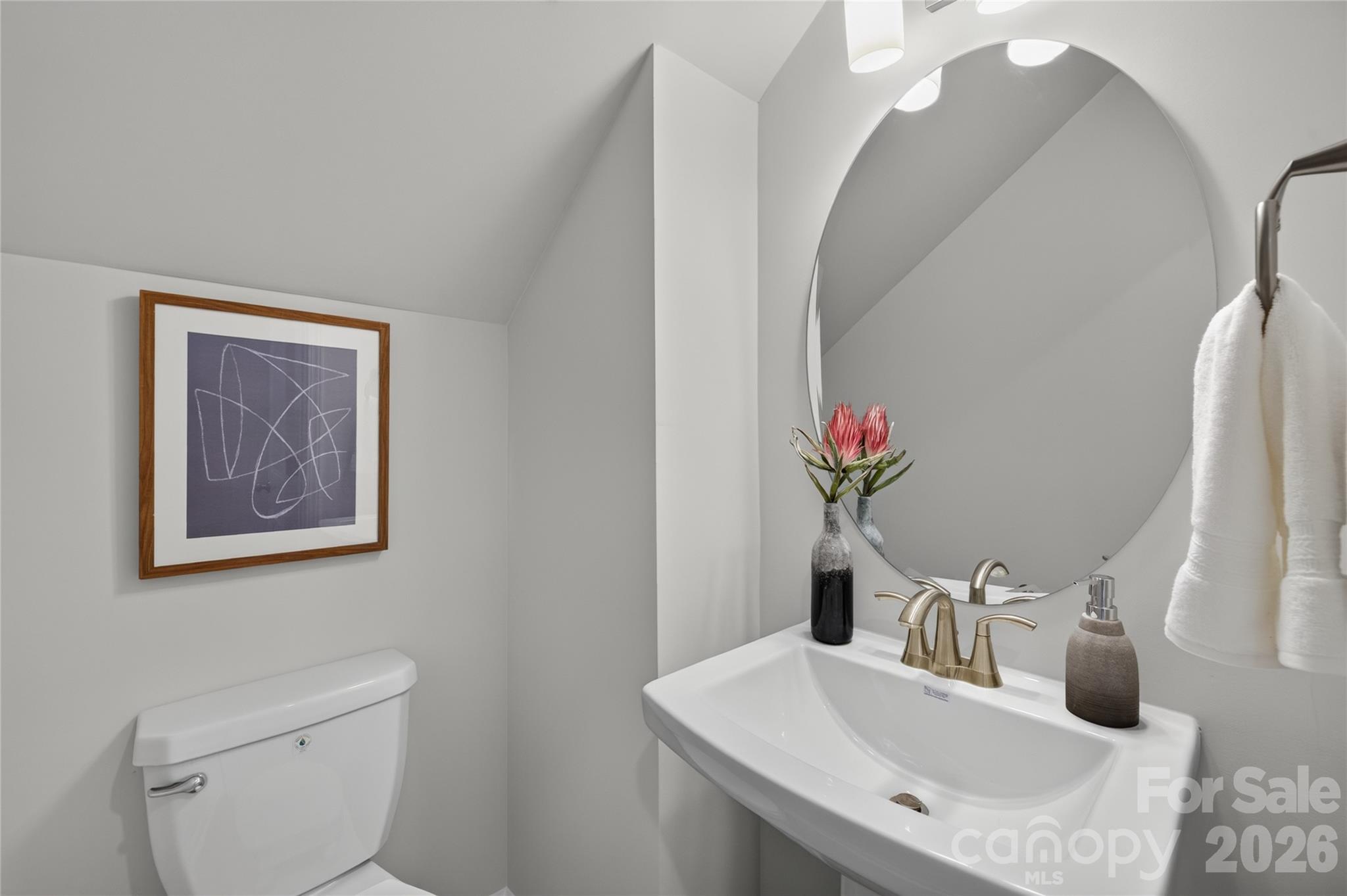 575 Cape Cod Way Property Photo 15