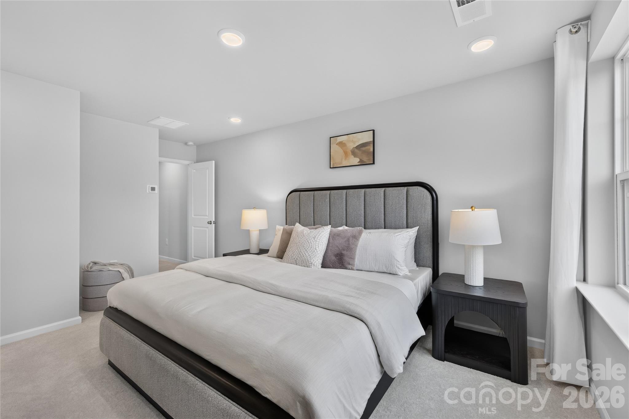575 Cape Cod Way Property Photo 18