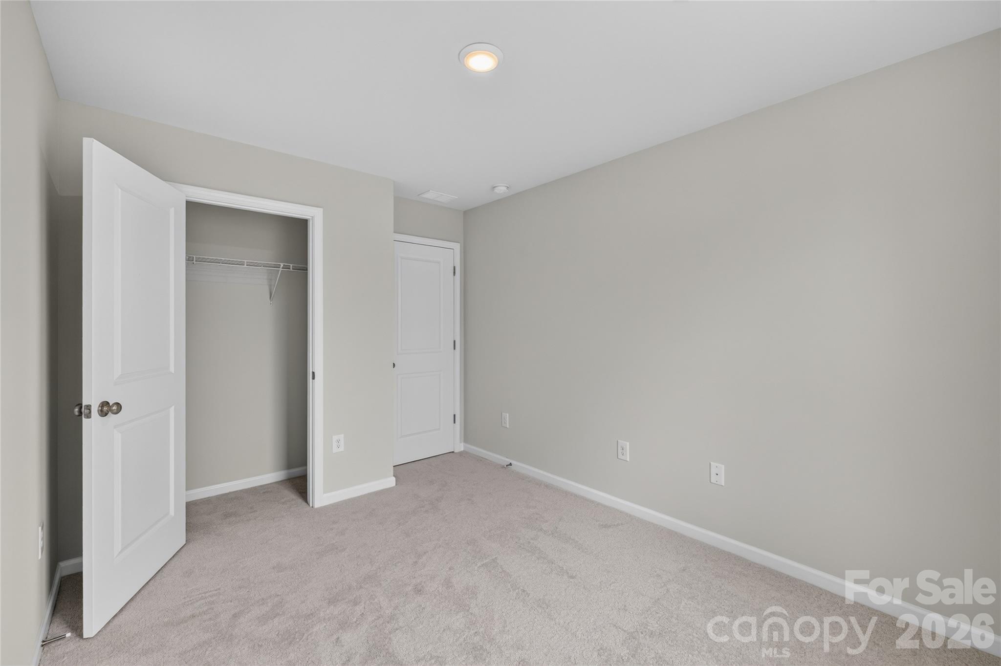 575 Cape Cod Way Property Photo 22