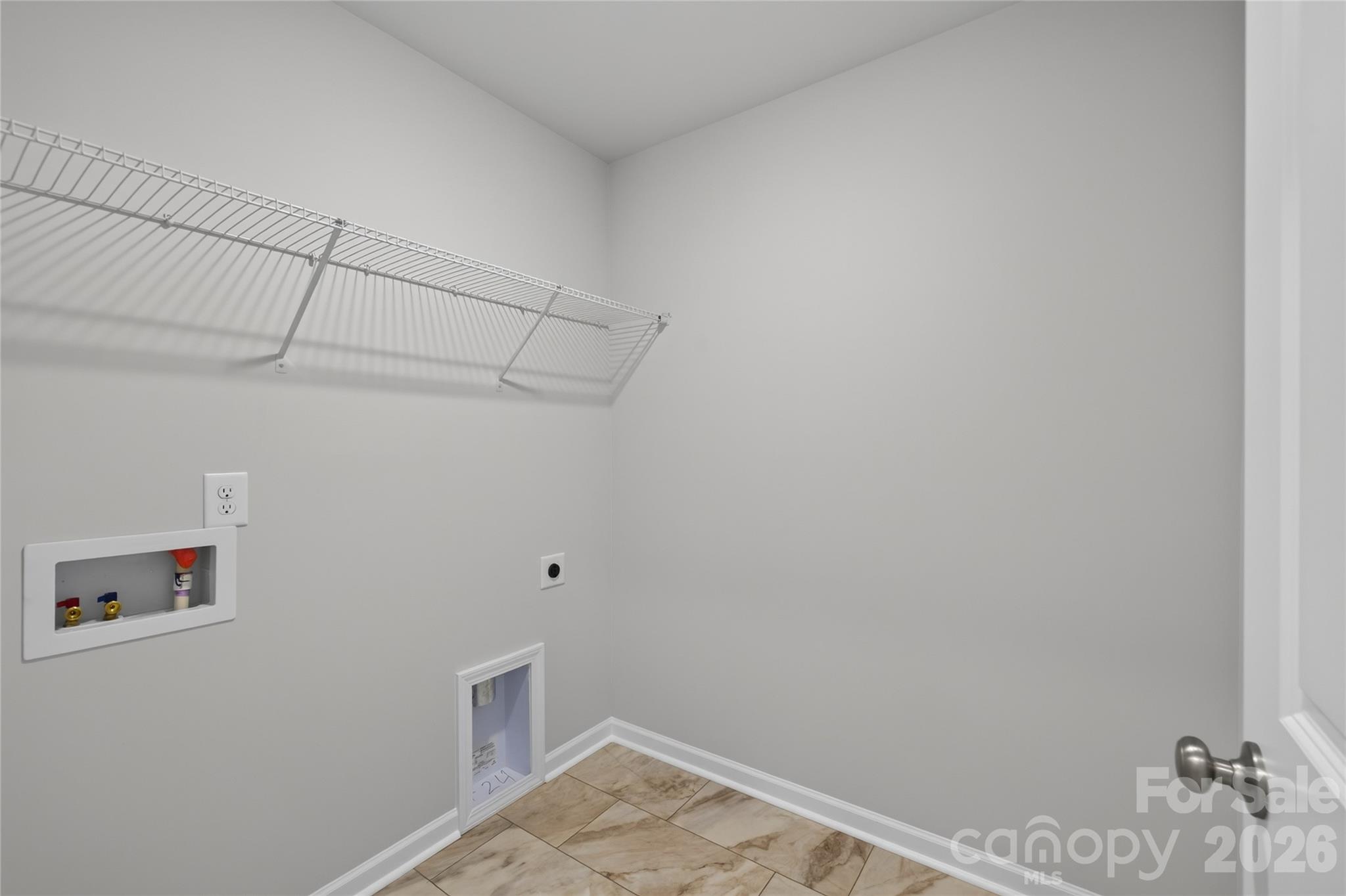575 Cape Cod Way Property Photo 26