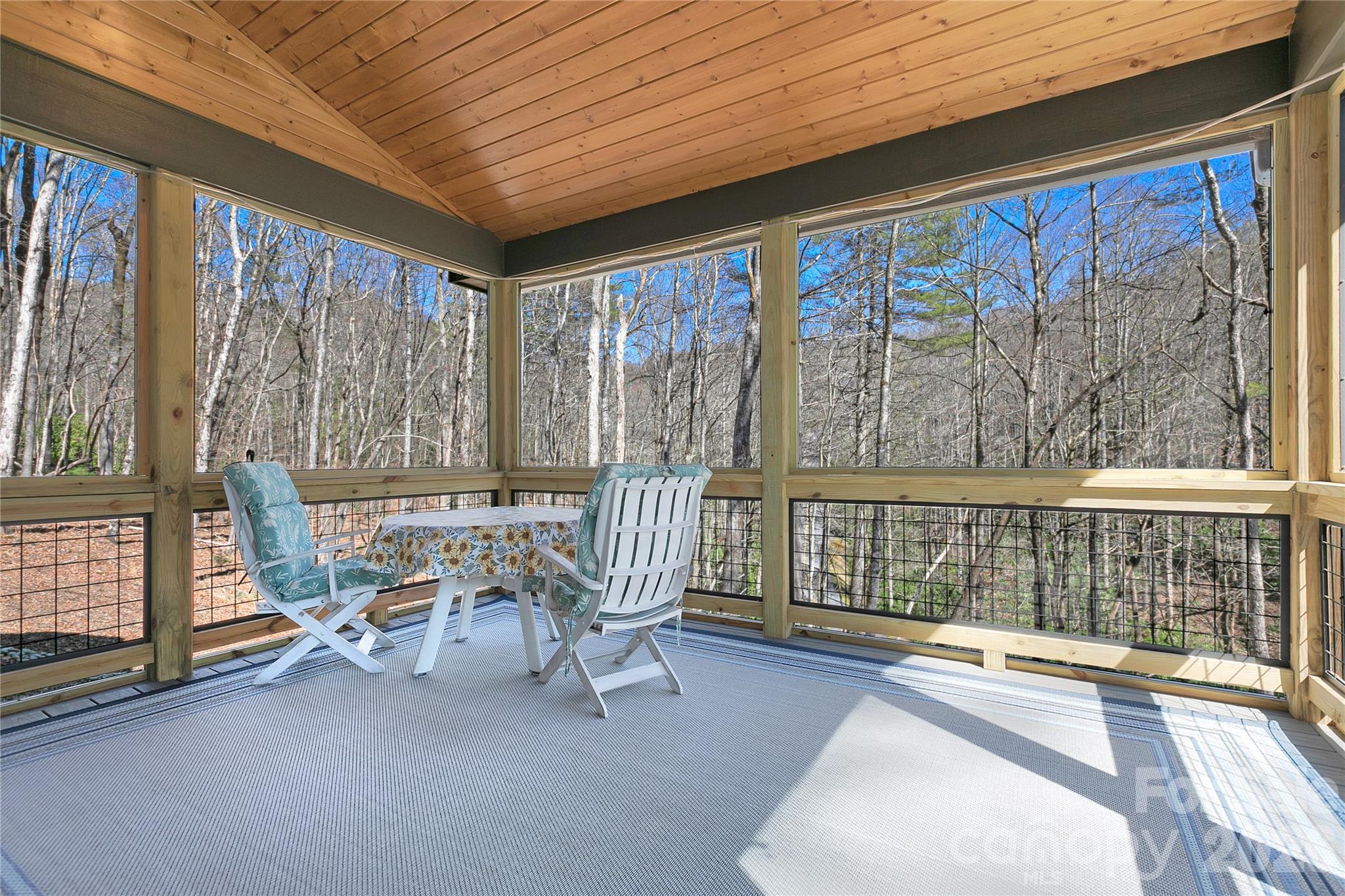 70 Unvdatlvi Court Property Photo 22