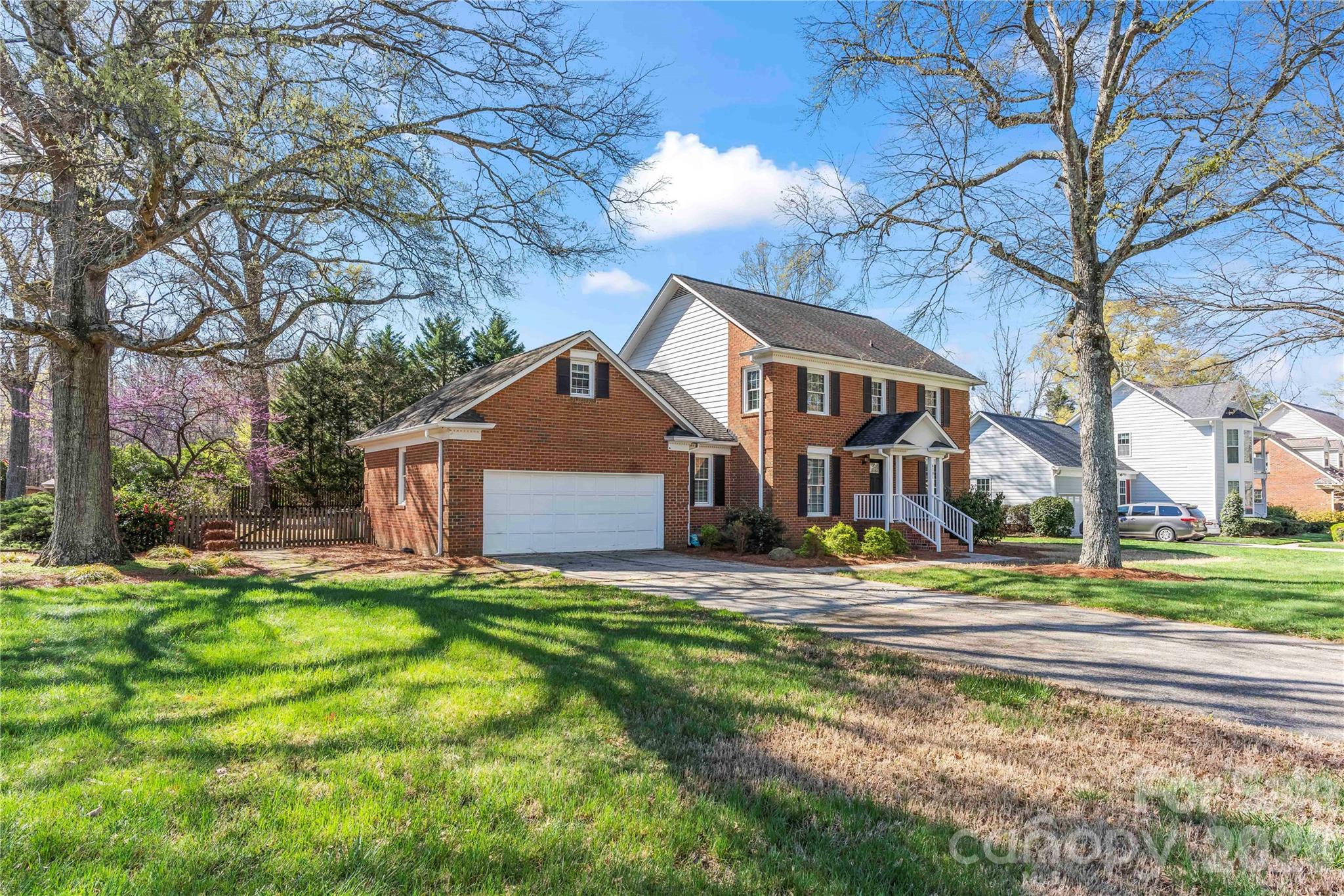 6101 Boykin Spaniel Road Property Photo 3