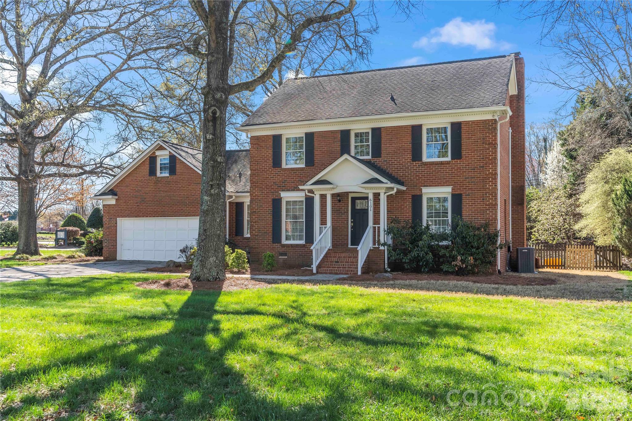 6101 Boykin Spaniel Road Property Photo 4