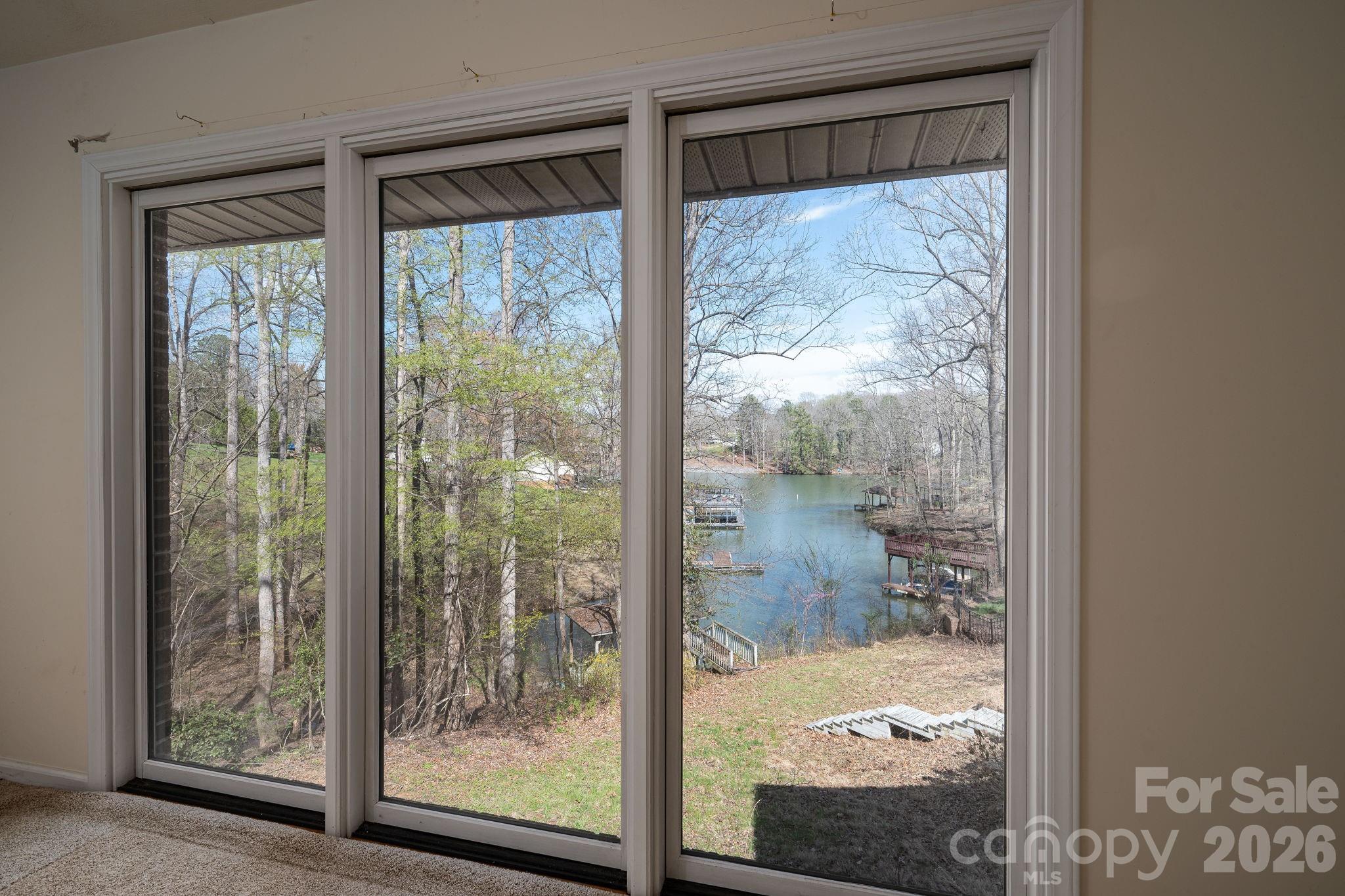 150 Kester Drive Property Photo 10