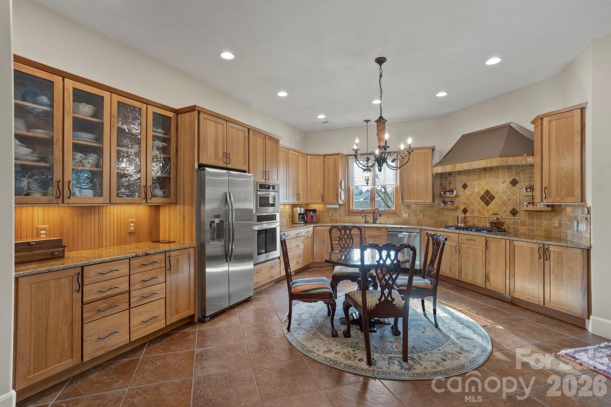 628 Vista Falls Road Property Photo 14