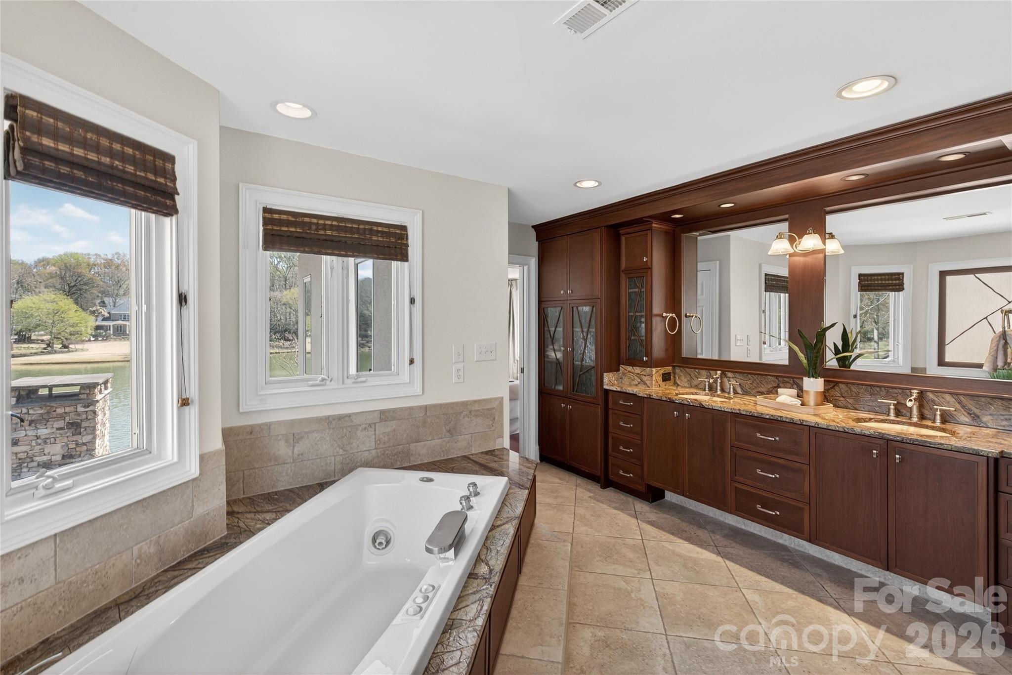 1873 Farrow Drive Property Photo 23