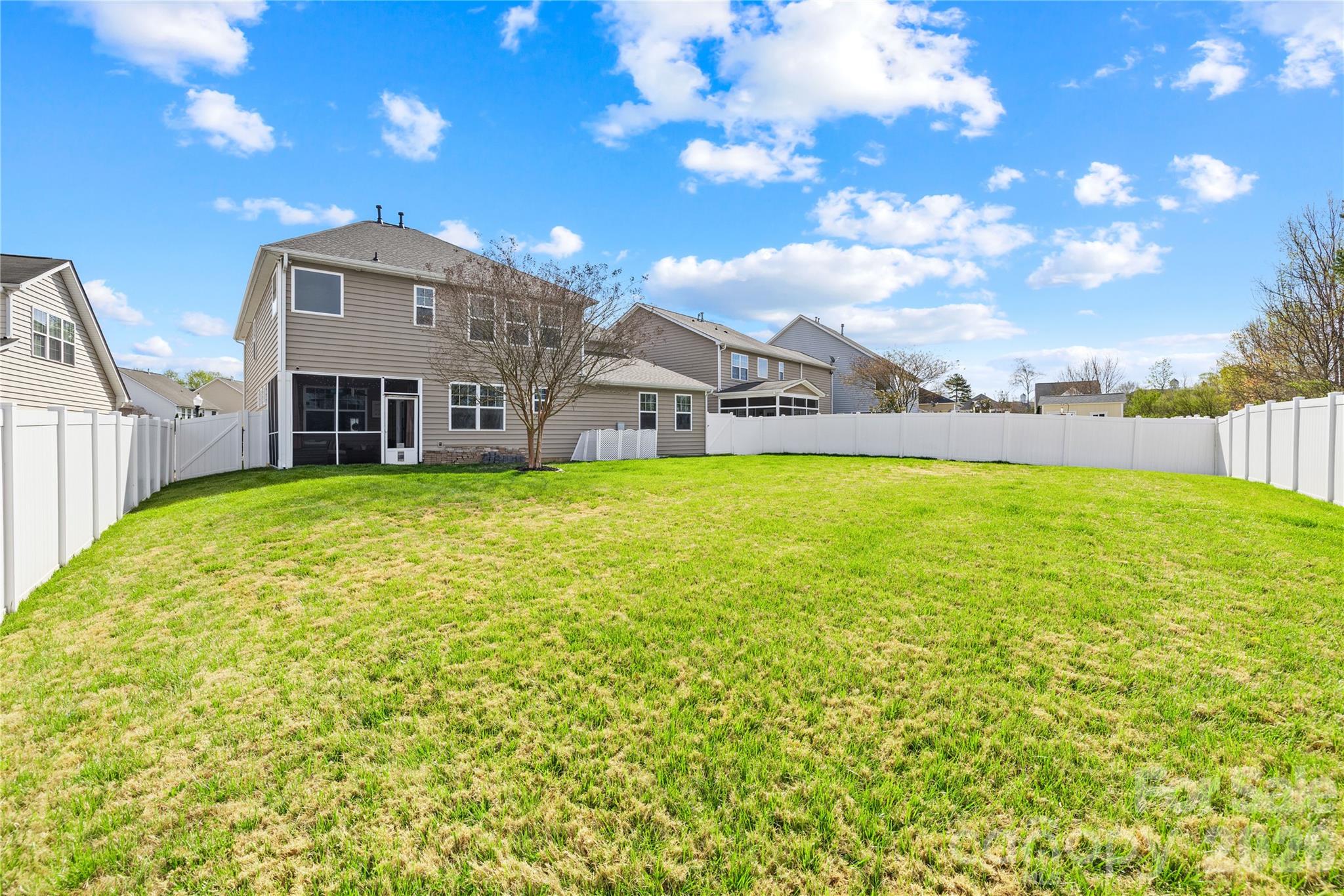 12519 Surreykirt Lane Property Photo 23