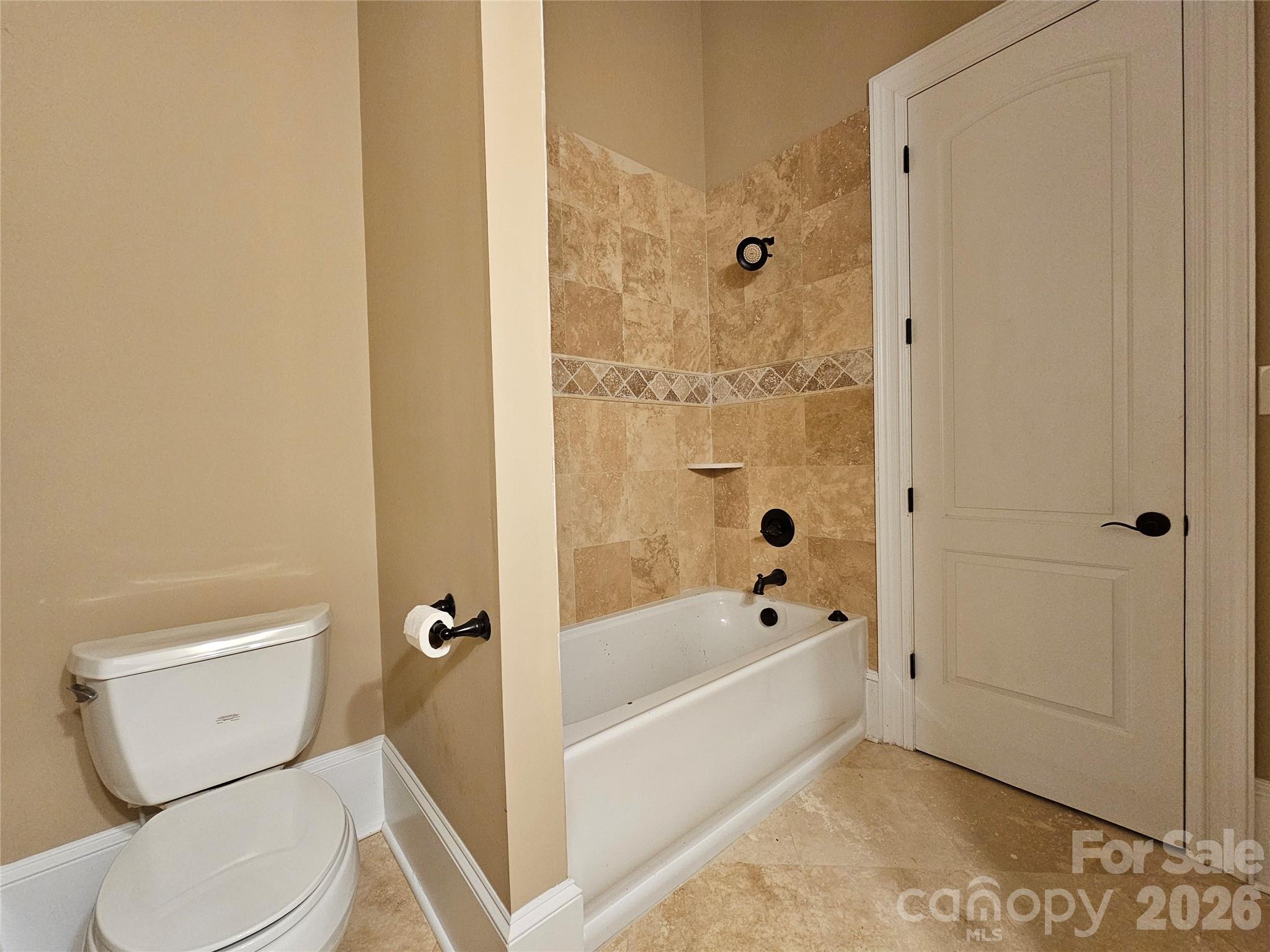9222 Woodhall Lake Drive Property Photo 43