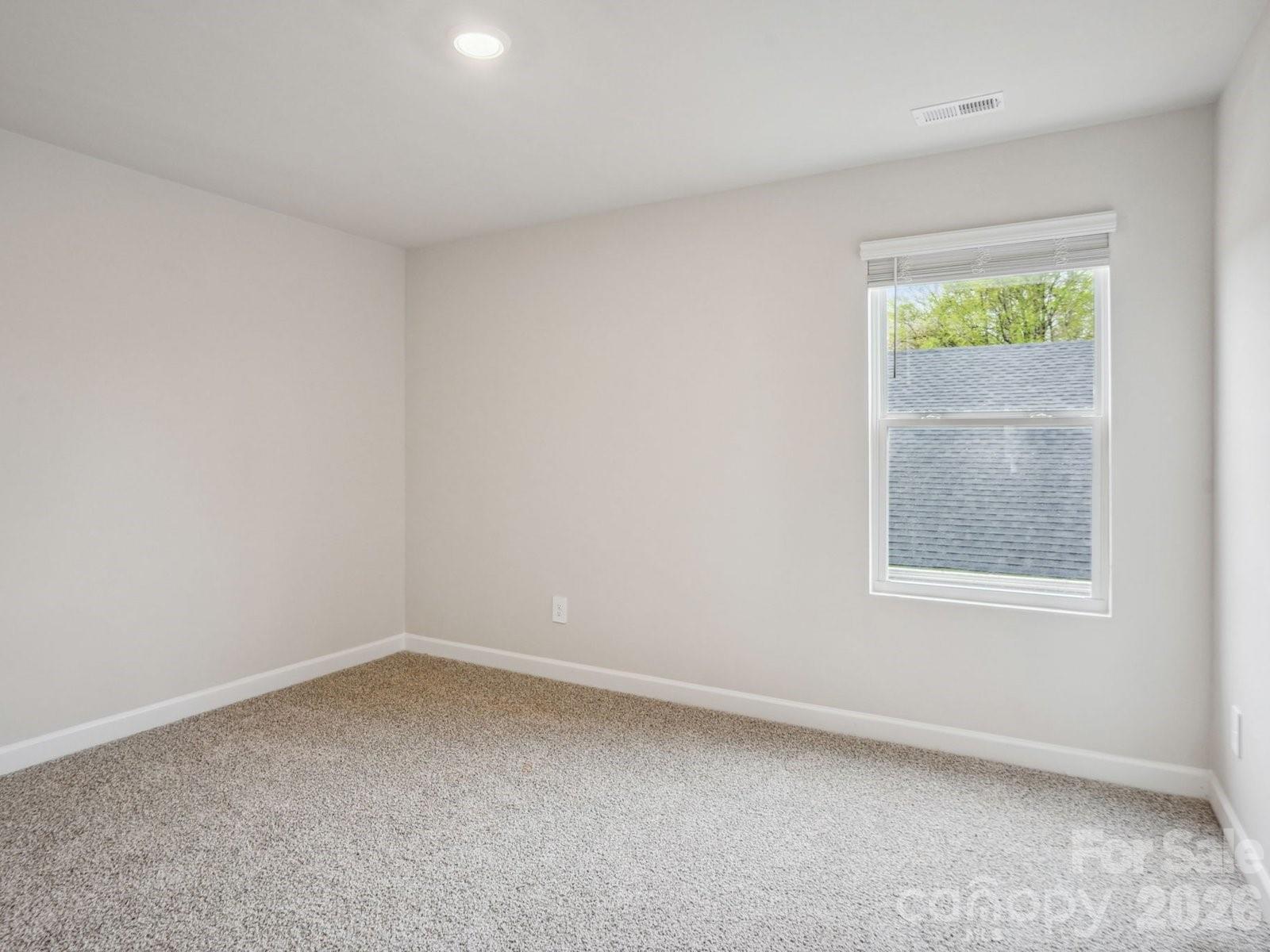 2067 Sunflower Circle Property Photo 18