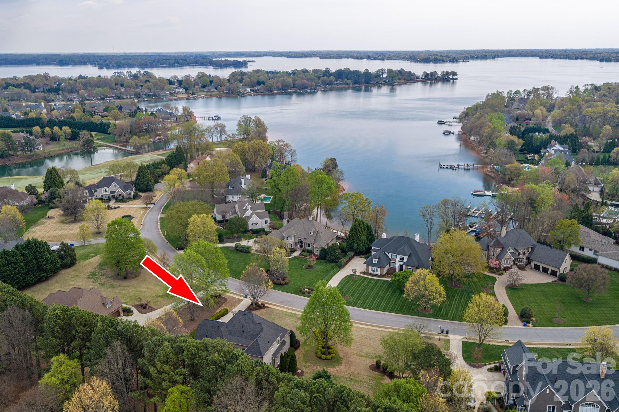 169 Cape Cod Way Property Photo 3