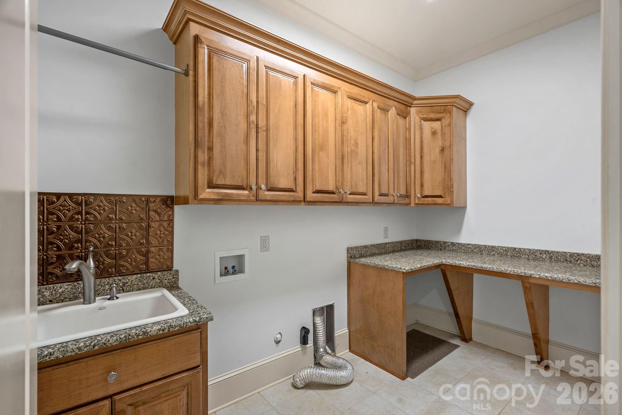 169 Cape Cod Way Property Photo 32
