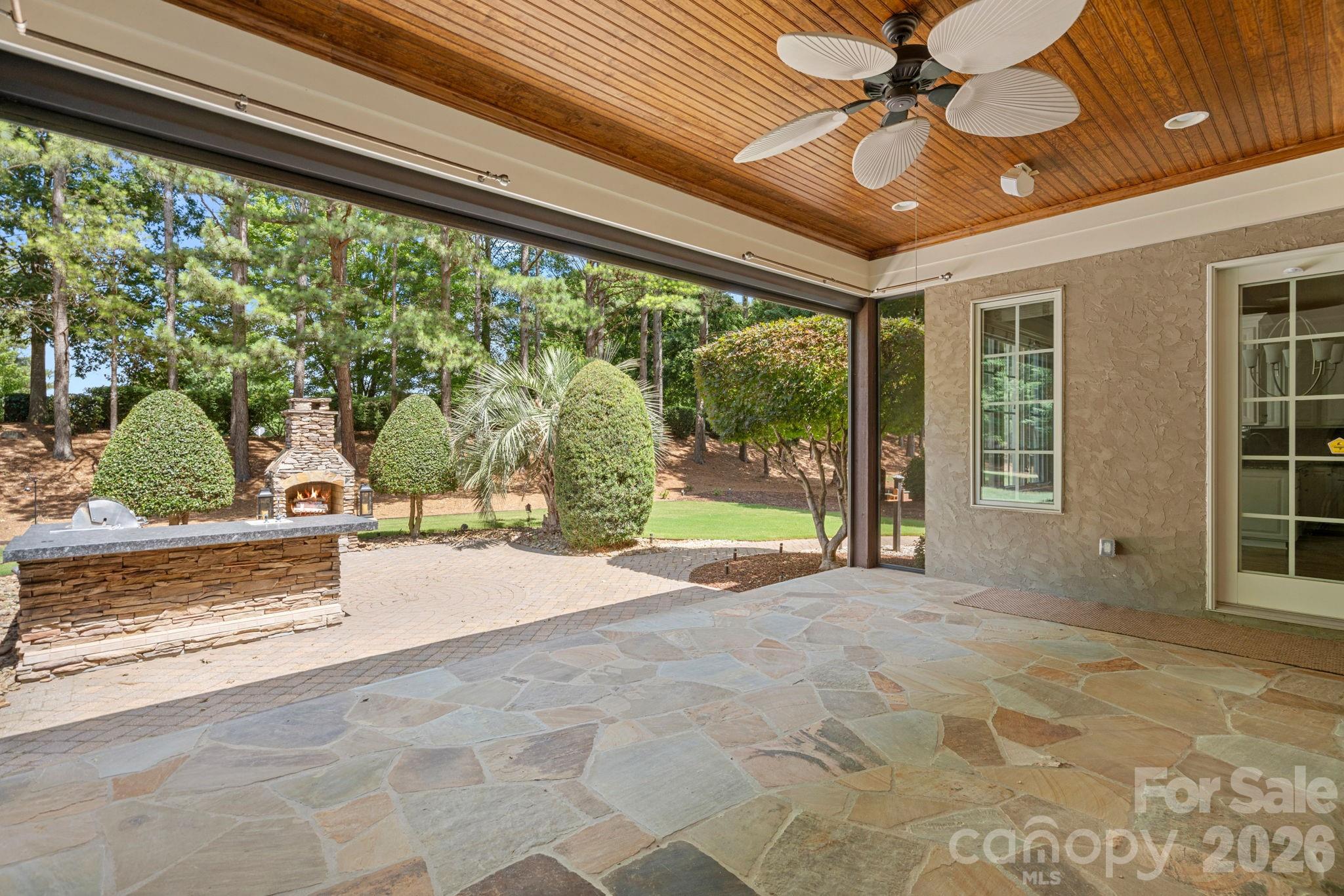 169 Cape Cod Way Property Photo 39