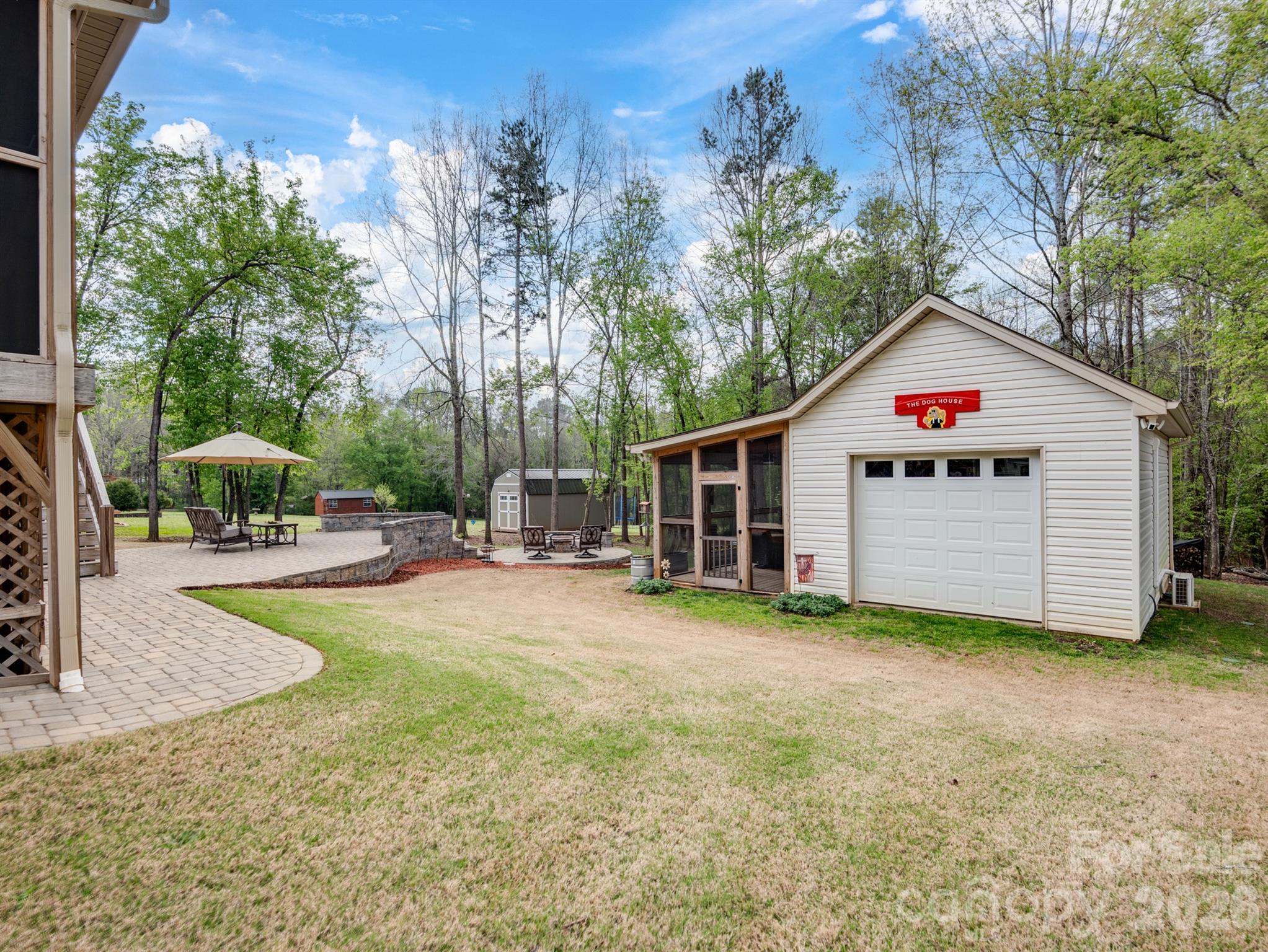 2235 Picnic Drive Property Photo 27