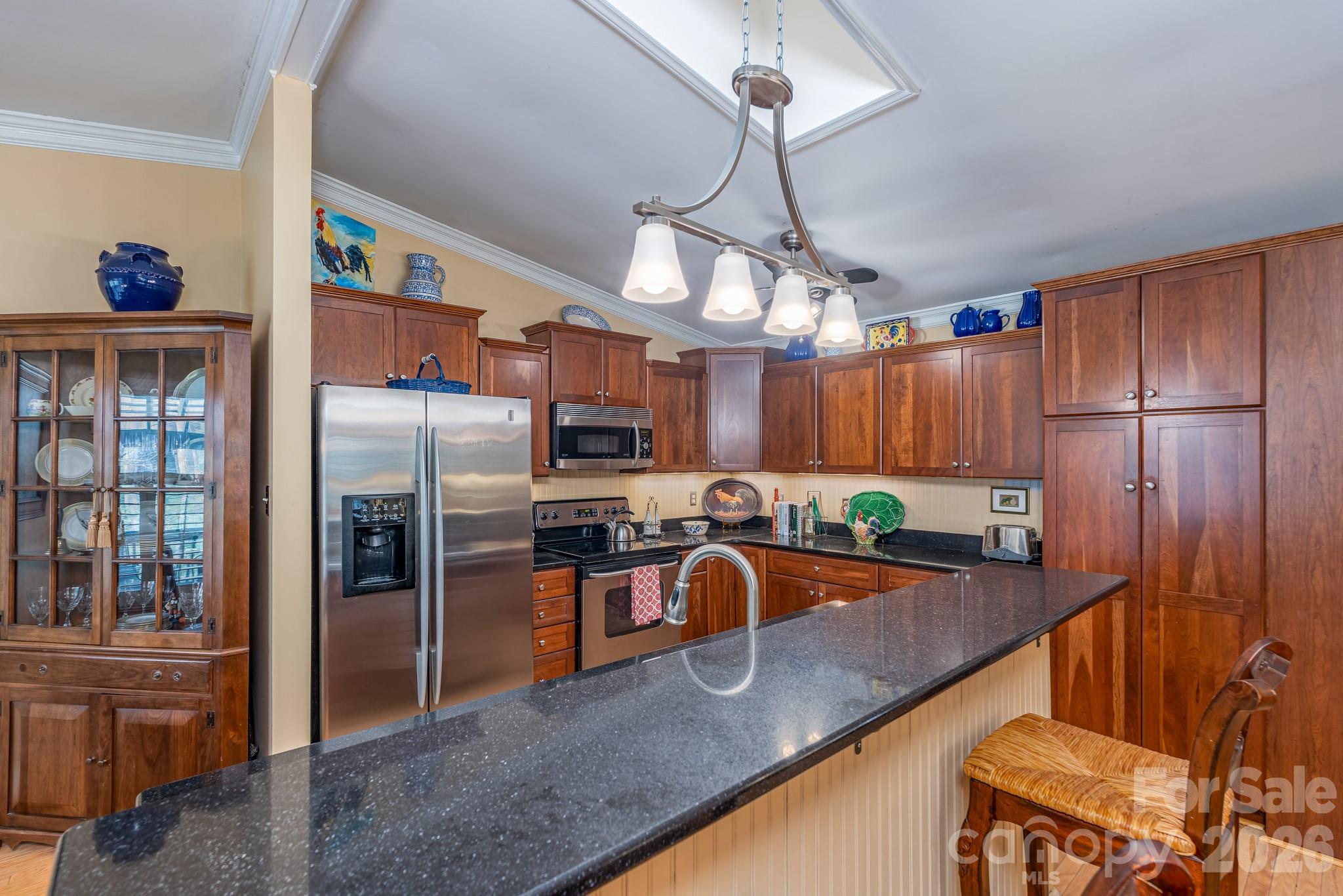 838 Bridgewood Drive Property Photo 8