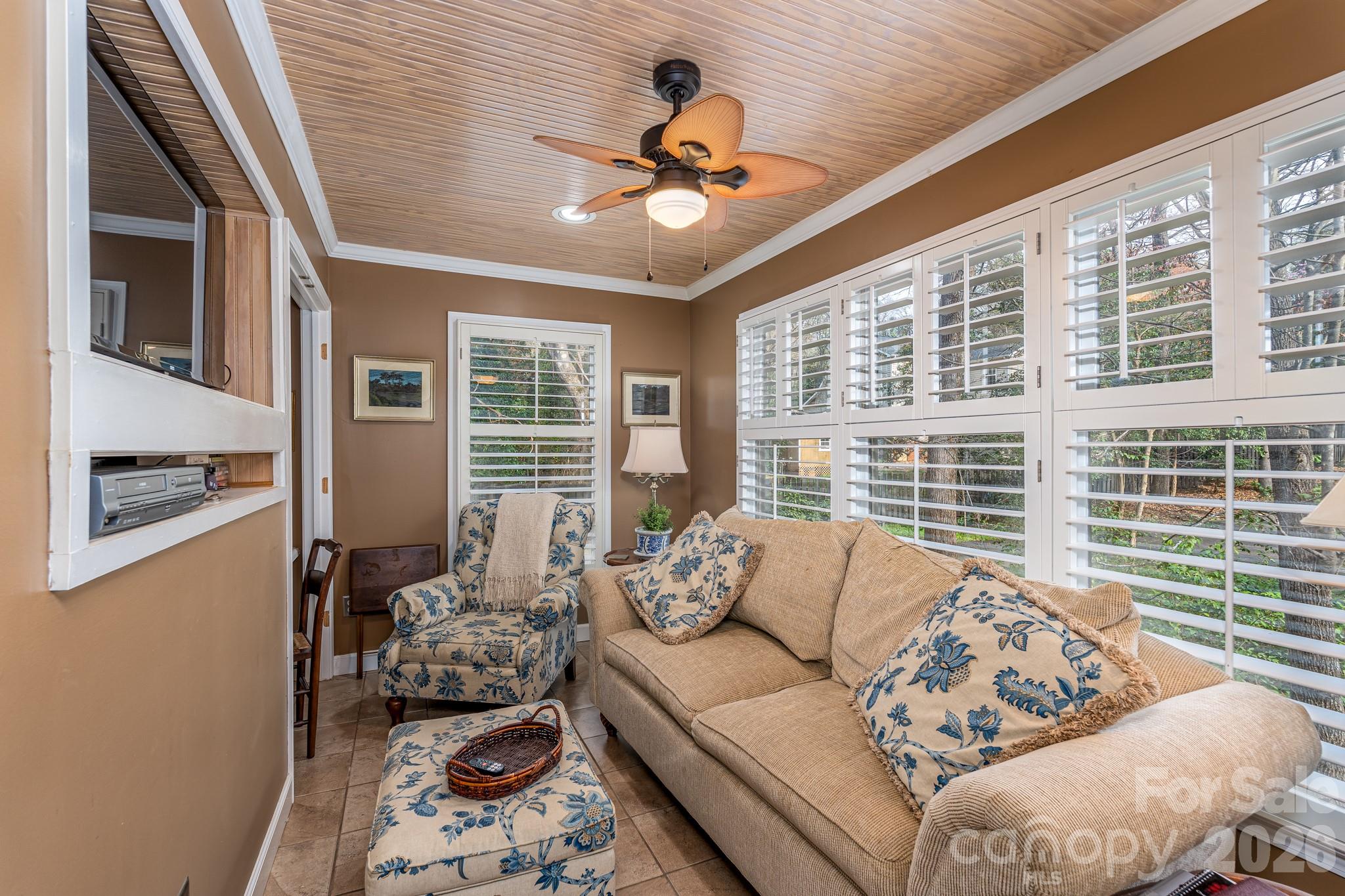 838 Bridgewood Drive Property Photo 12