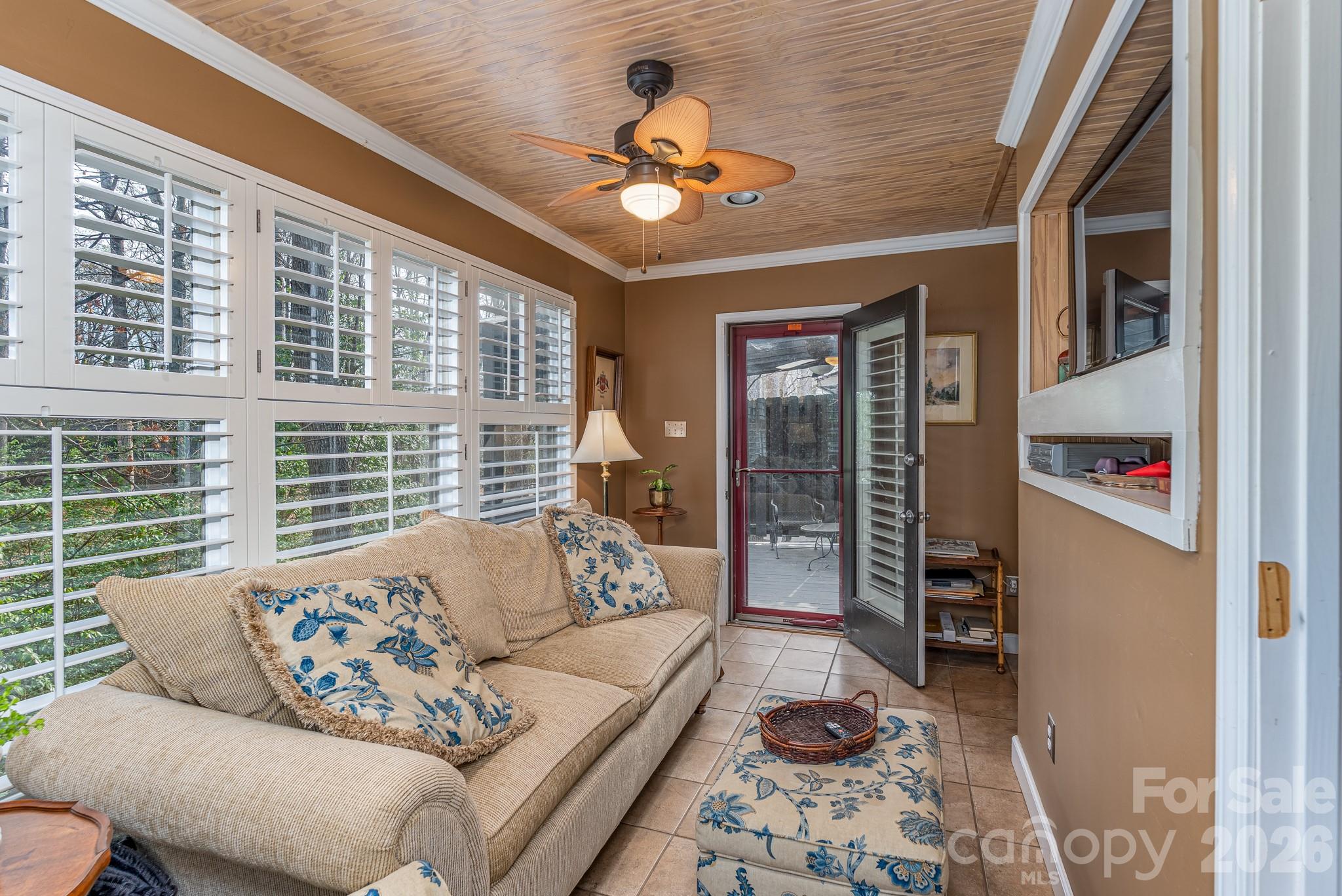 838 Bridgewood Drive Property Photo 13