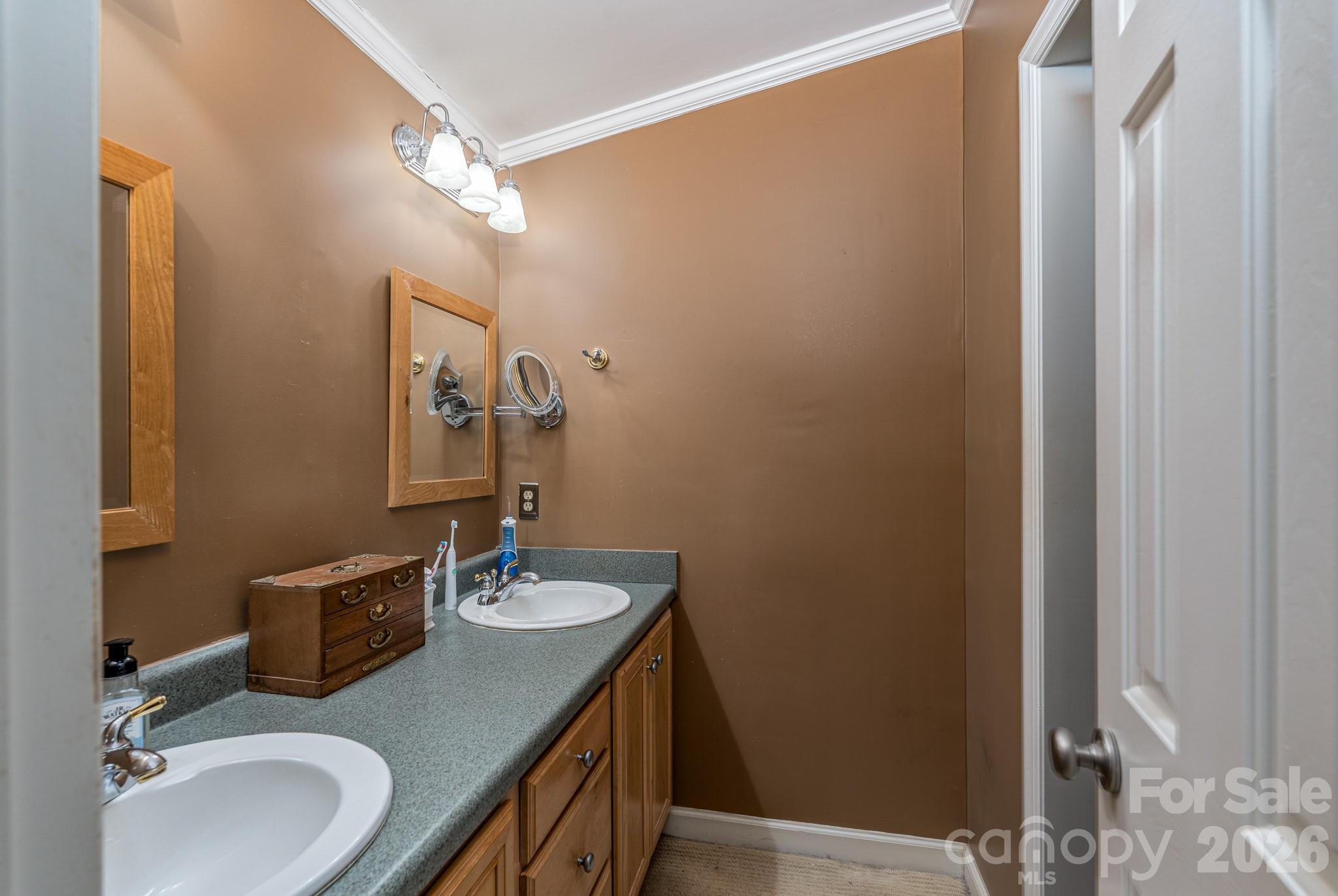 838 Bridgewood Drive Property Photo 24