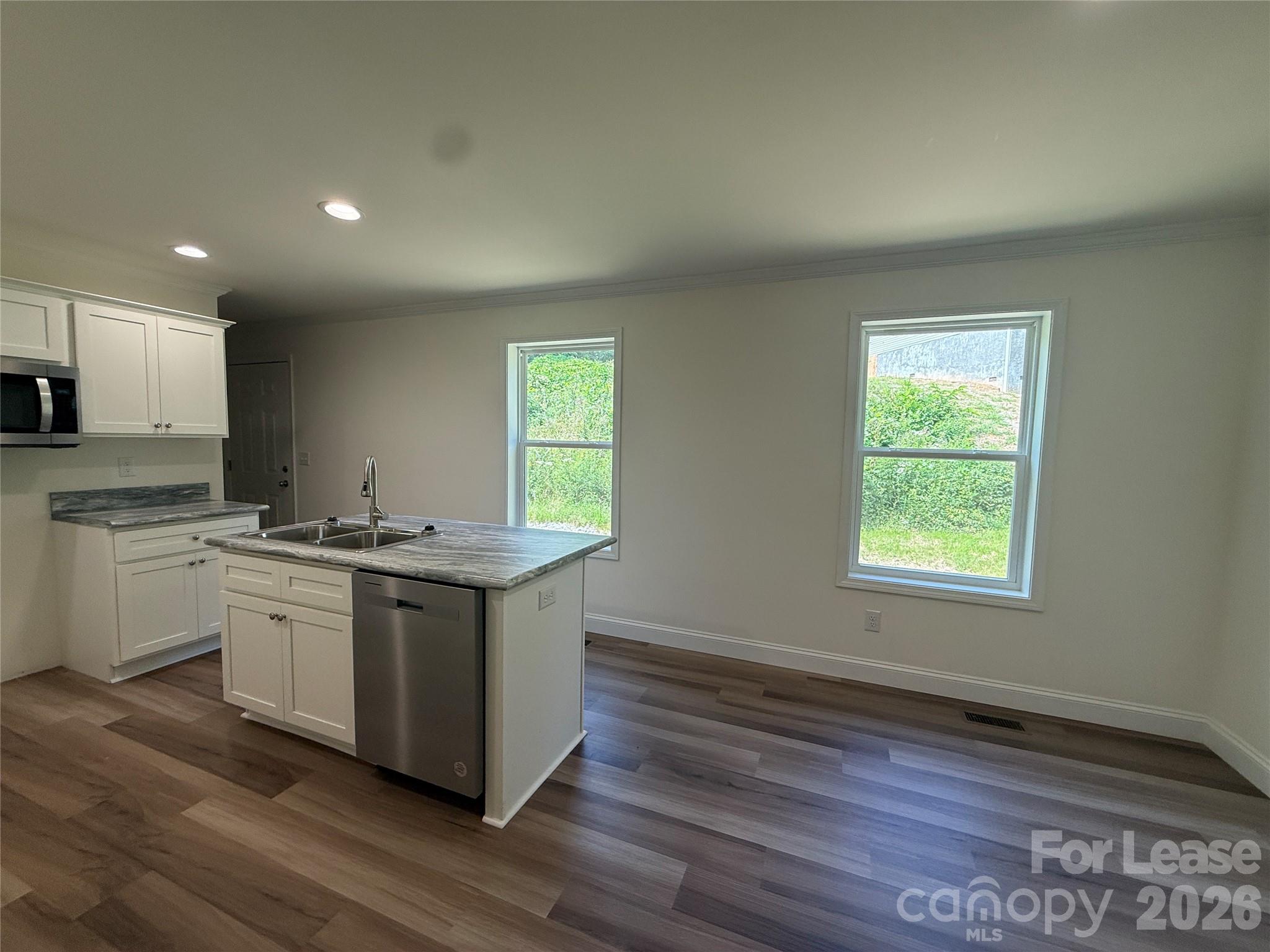 204 Oscelake Way Property Photo 19