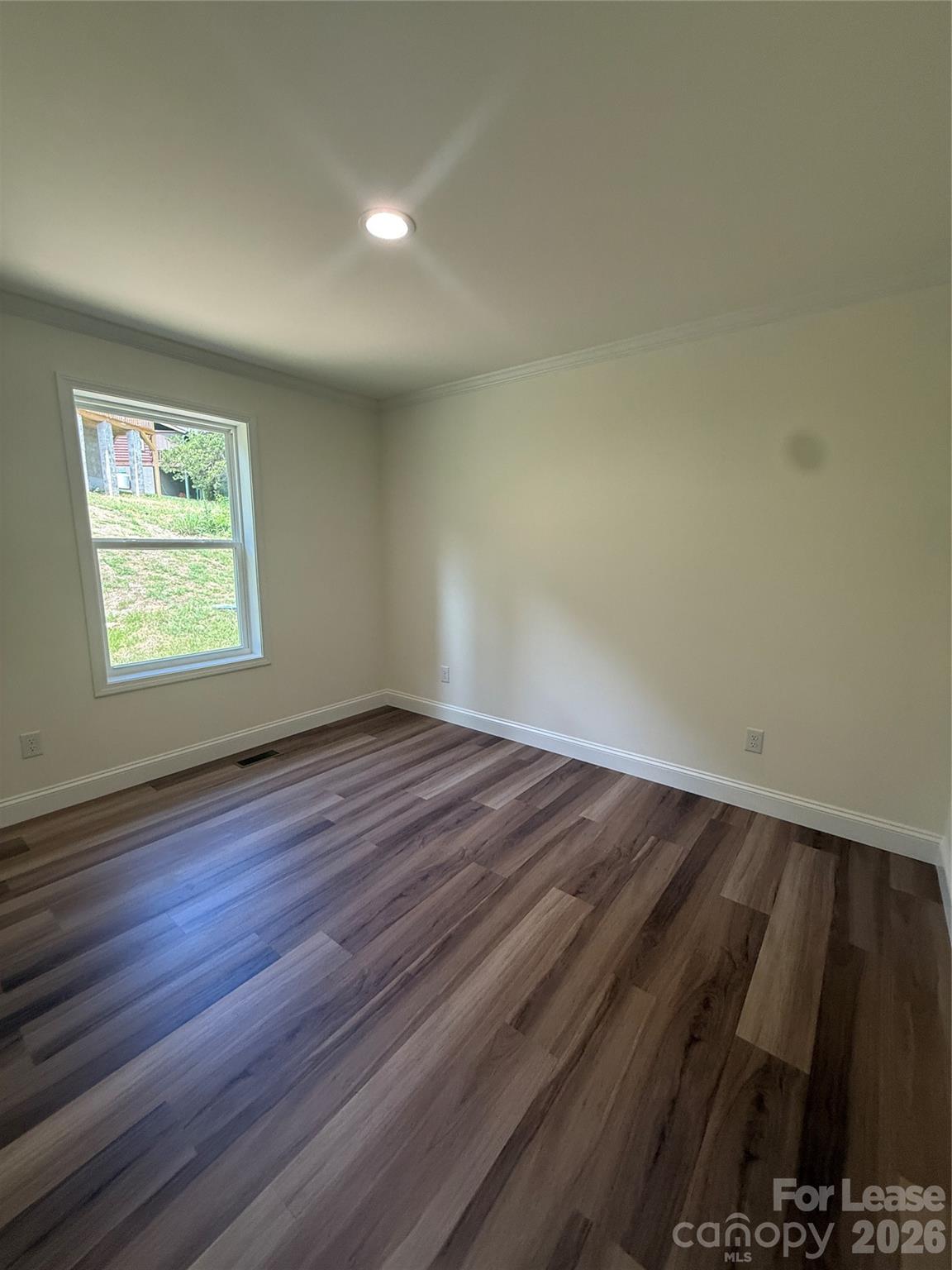 204 Oscelake Way Property Photo 22
