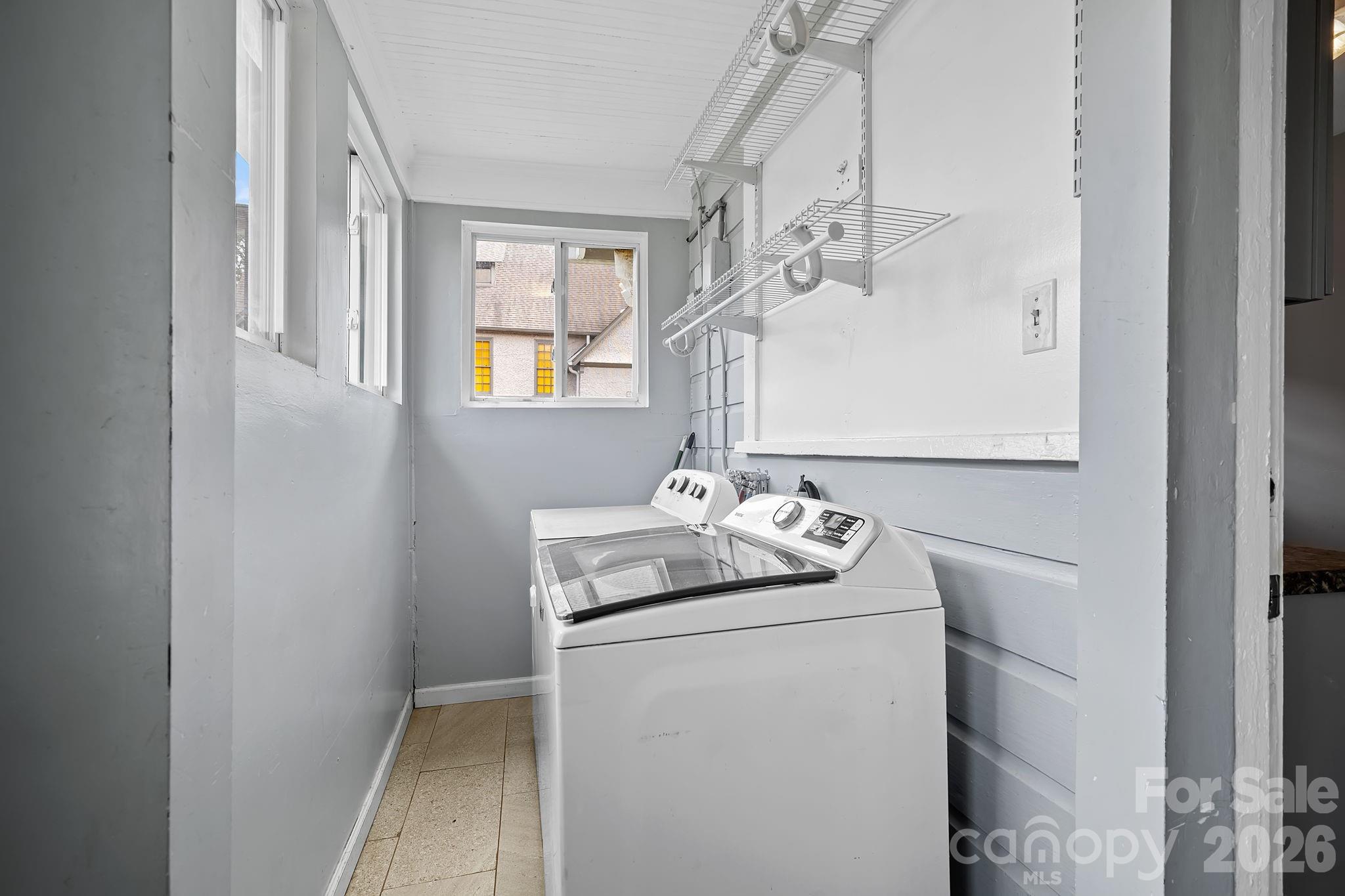 221 Summit Street Property Photo 19