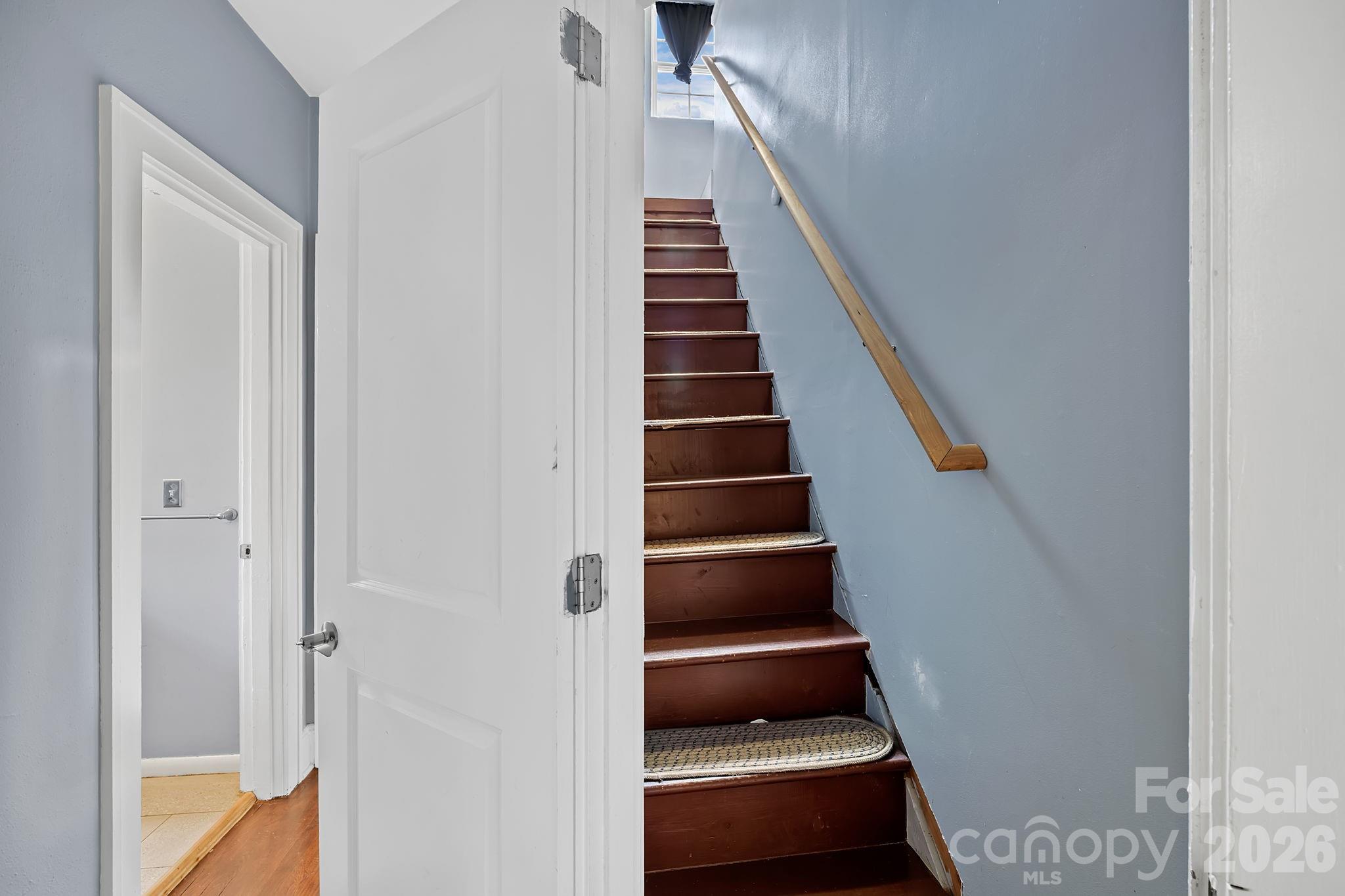 221 Summit Street Property Photo 20