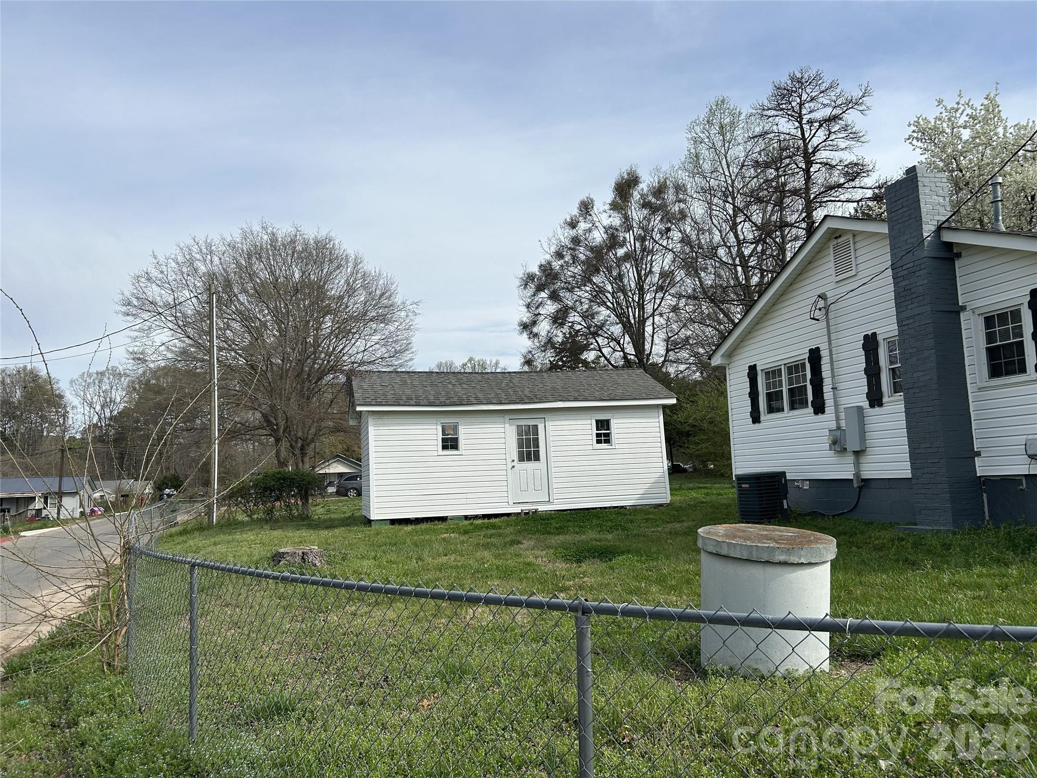 1716 Pope Avenue Property Photo 4