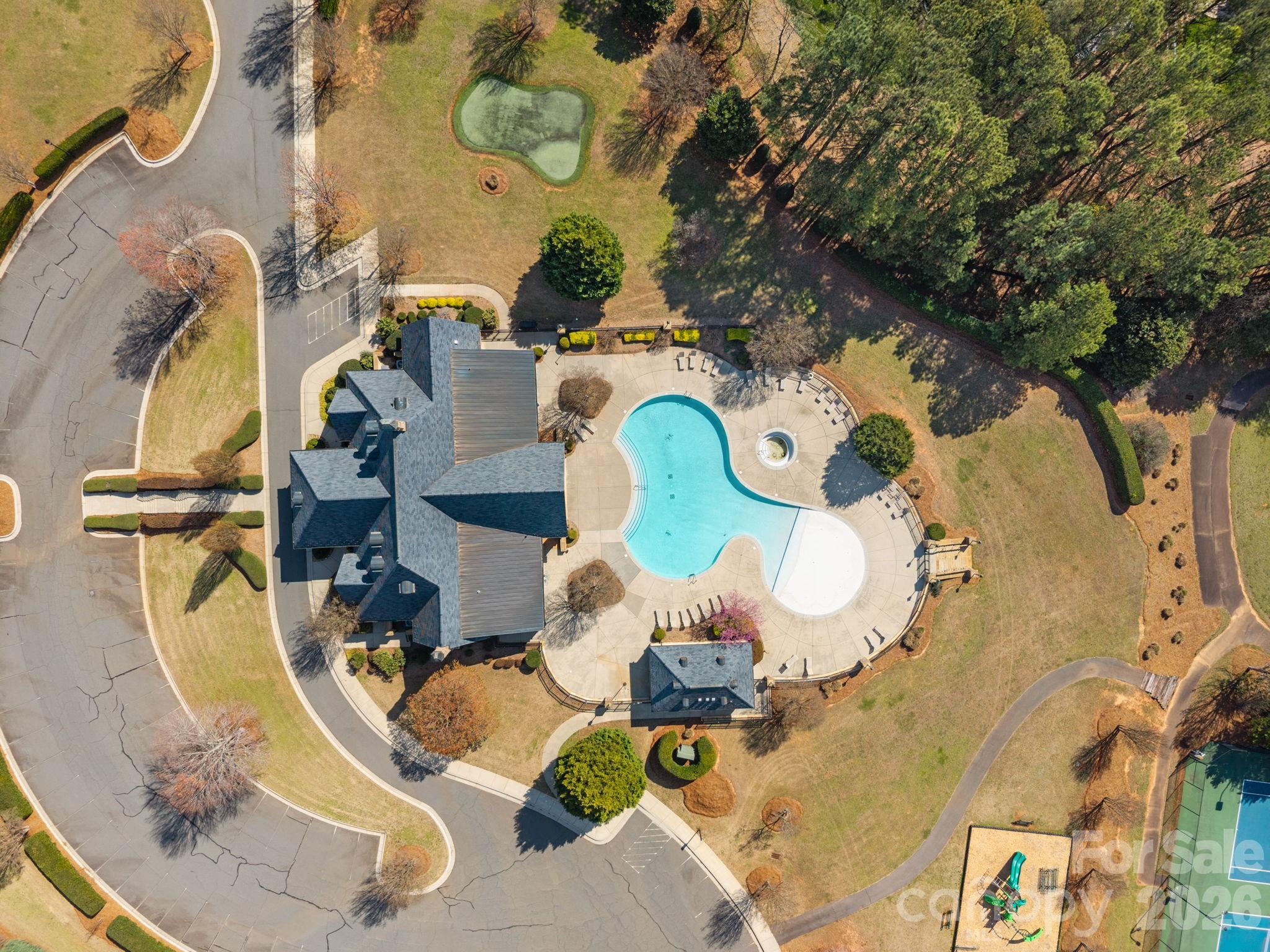 2001 Beauhaven Lane Property Photo 13