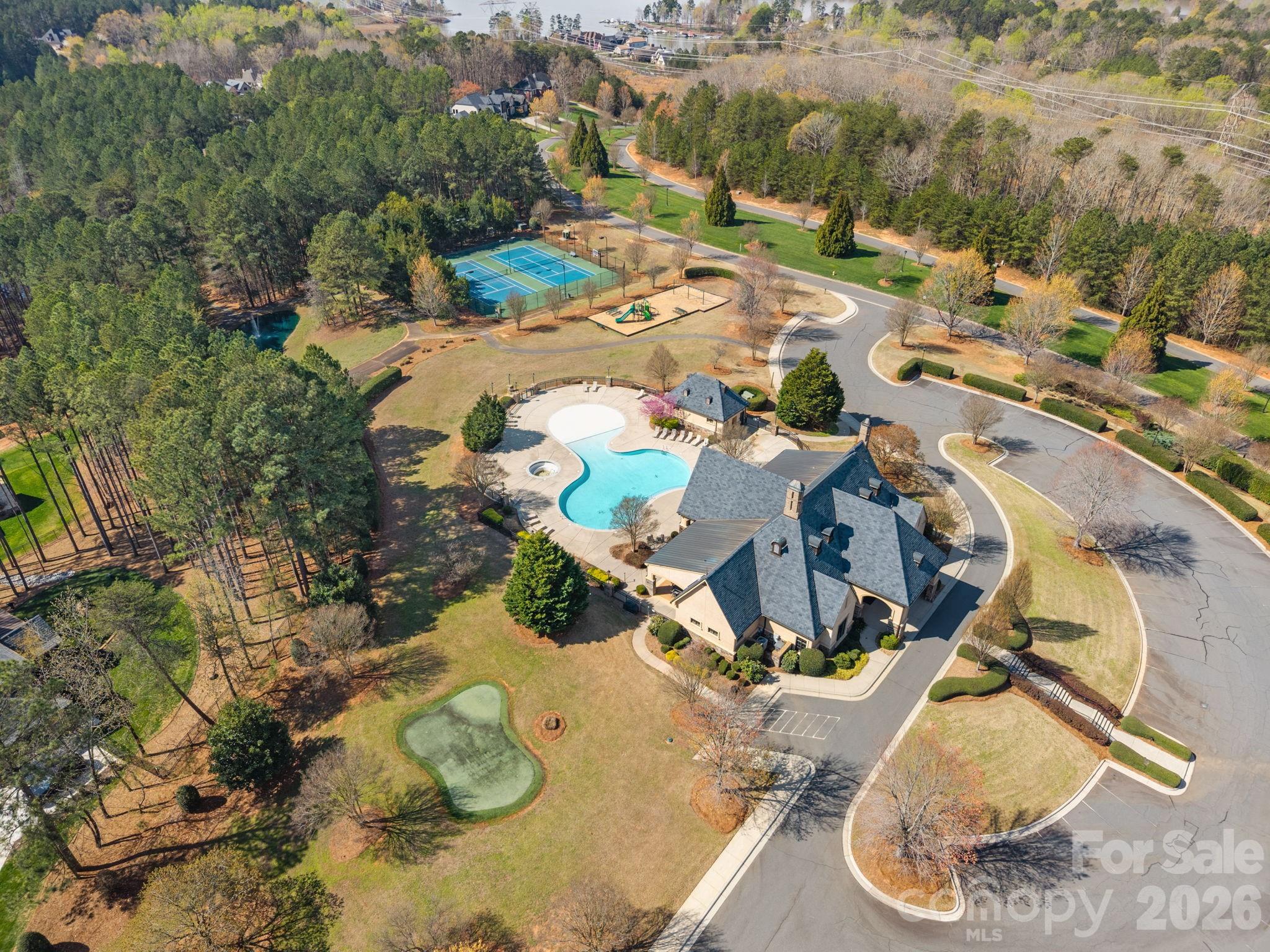 2001 Beauhaven Lane Property Photo 14