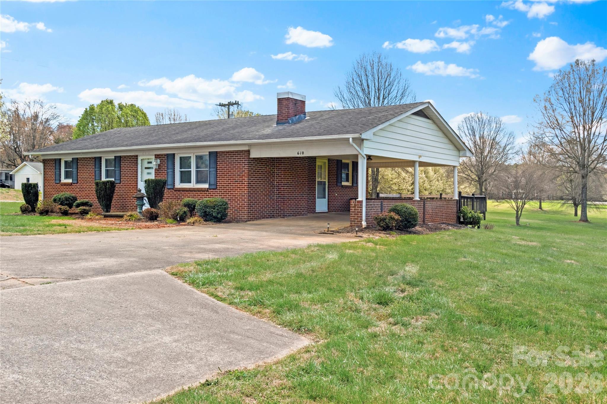 610 Nc 67 Highway Property Photo 4