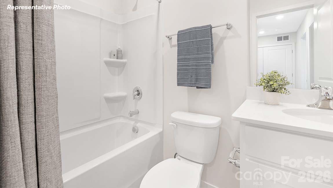 108 Parmiter Way E Property Photo 17