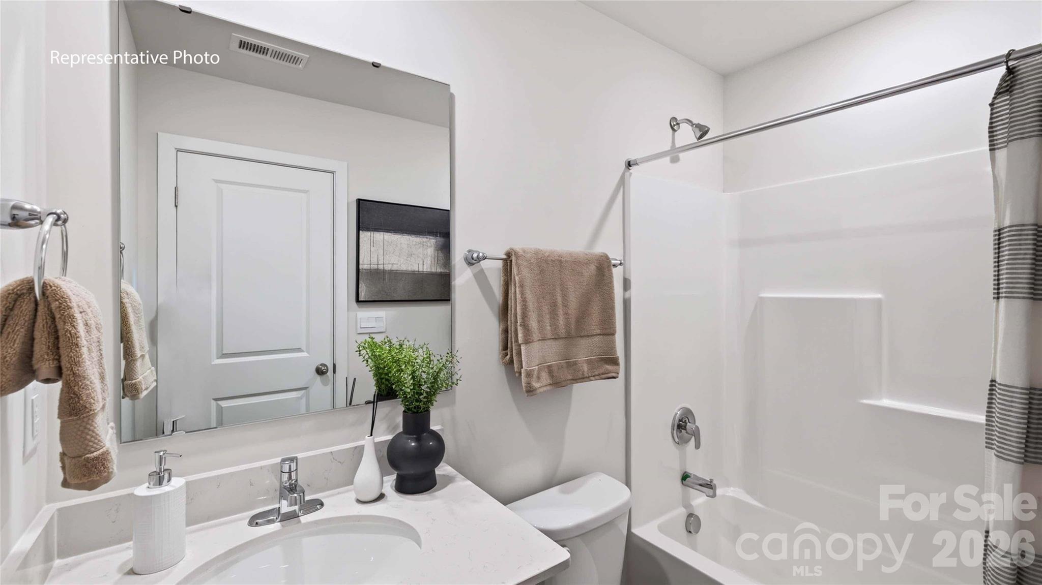 108 Parmiter Way E Property Photo 22