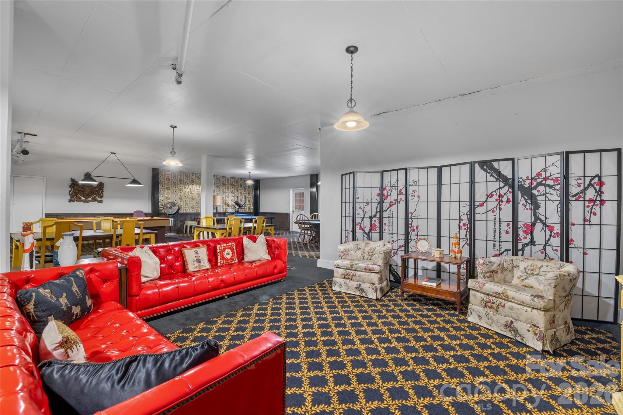 300 N Fulton Street 24 Property Photo 16