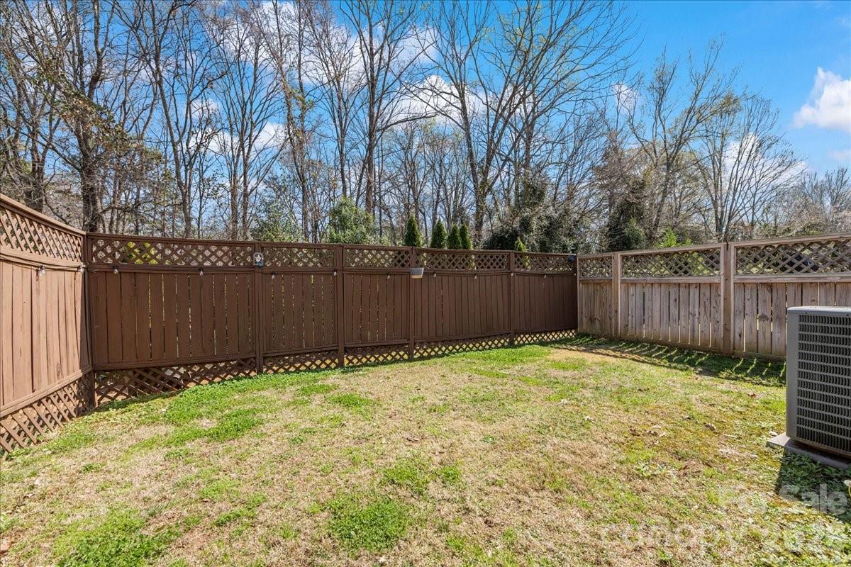 2301 Whitford Lane Property Photo 19