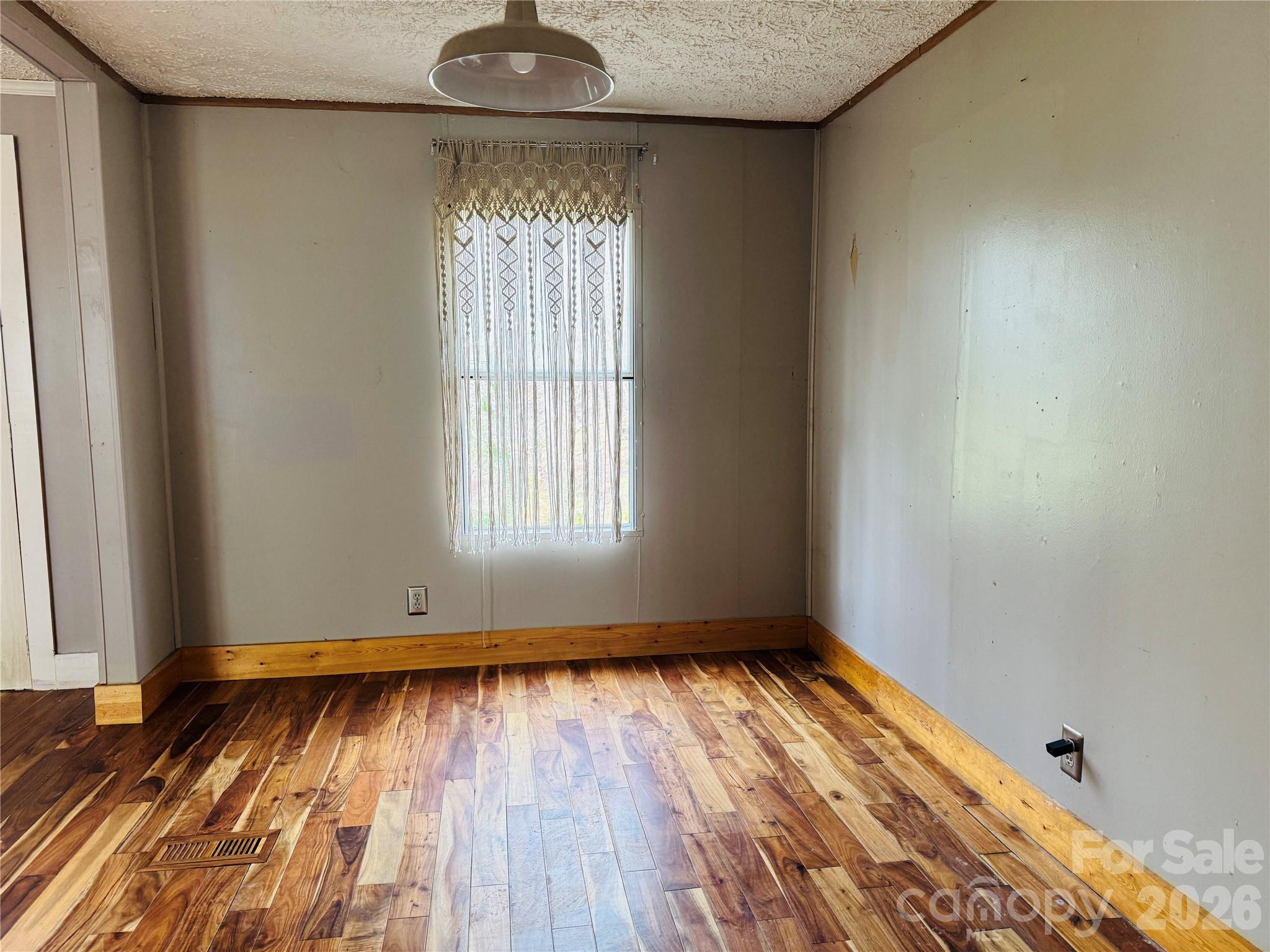 518 Nors Way Property Photo 13