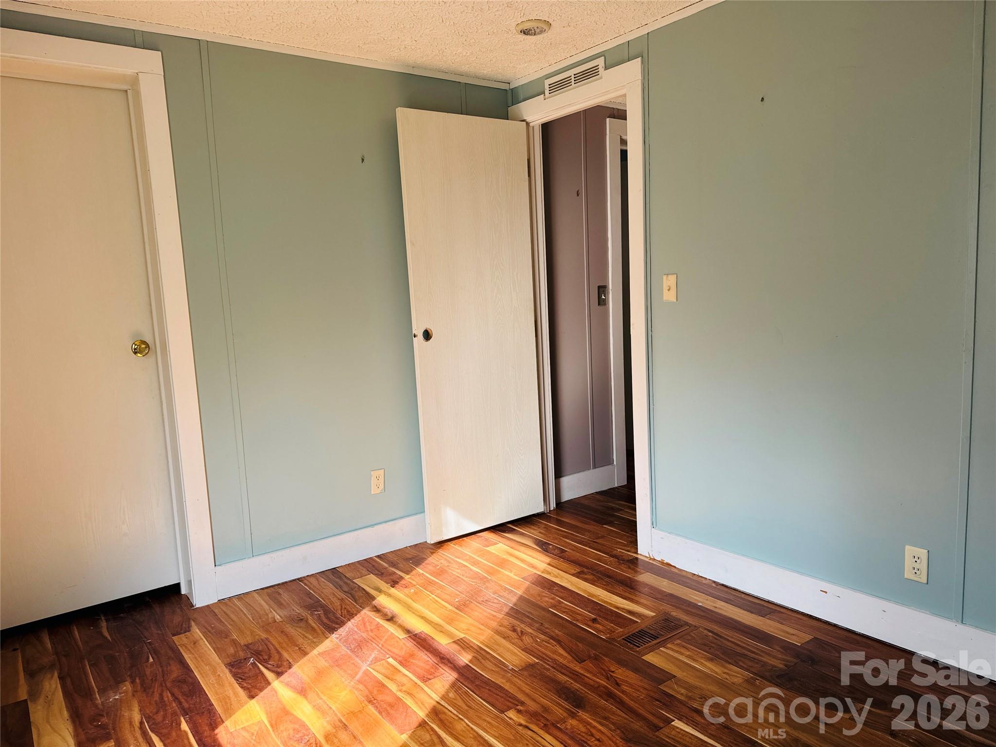 518 Nors Way Property Photo 18