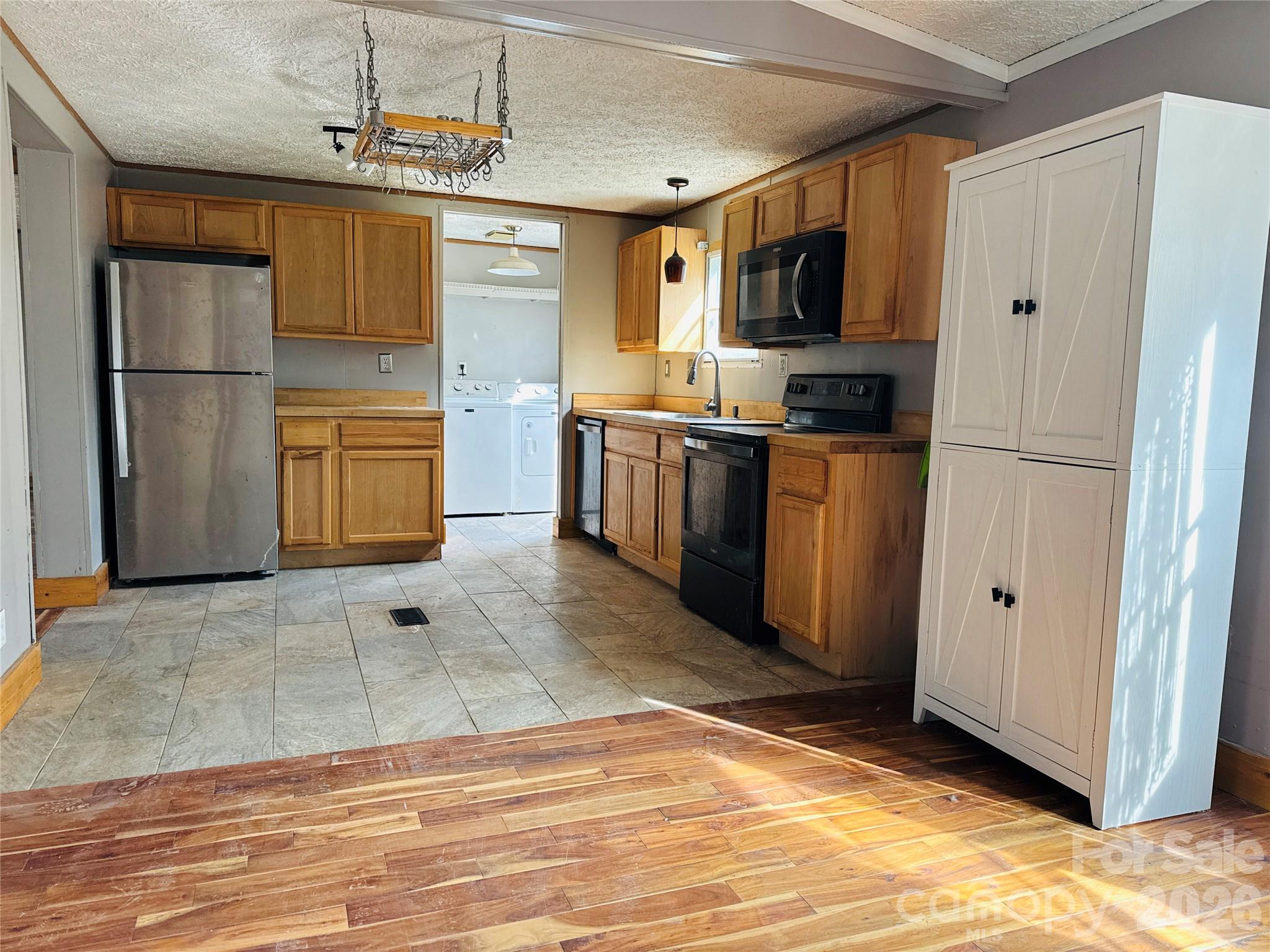 518 Nors Way Property Photo 22
