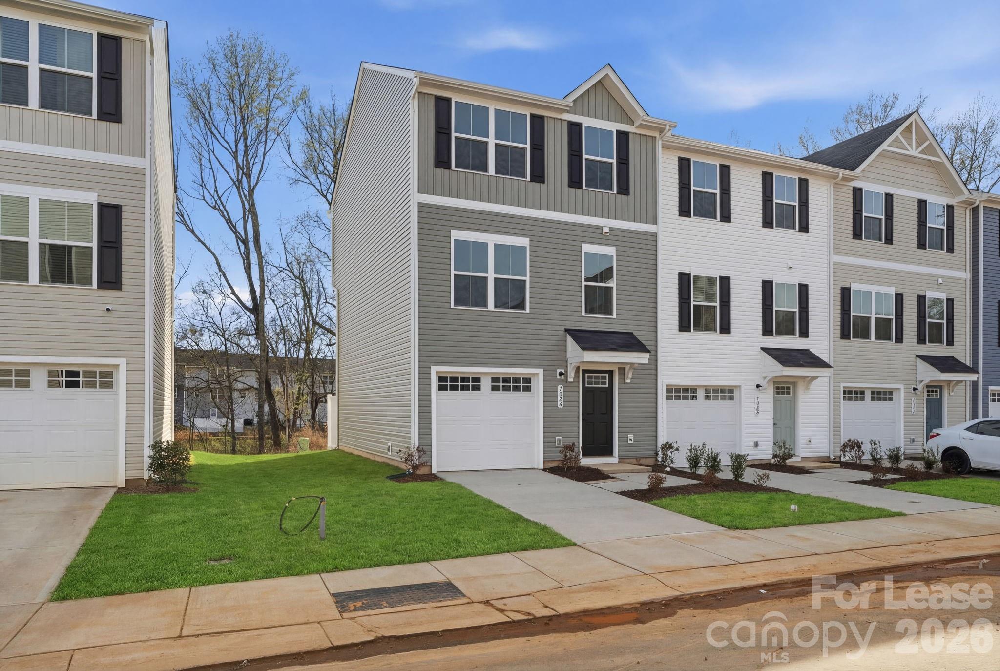 7024 Capstan Terrace Property Photo 3