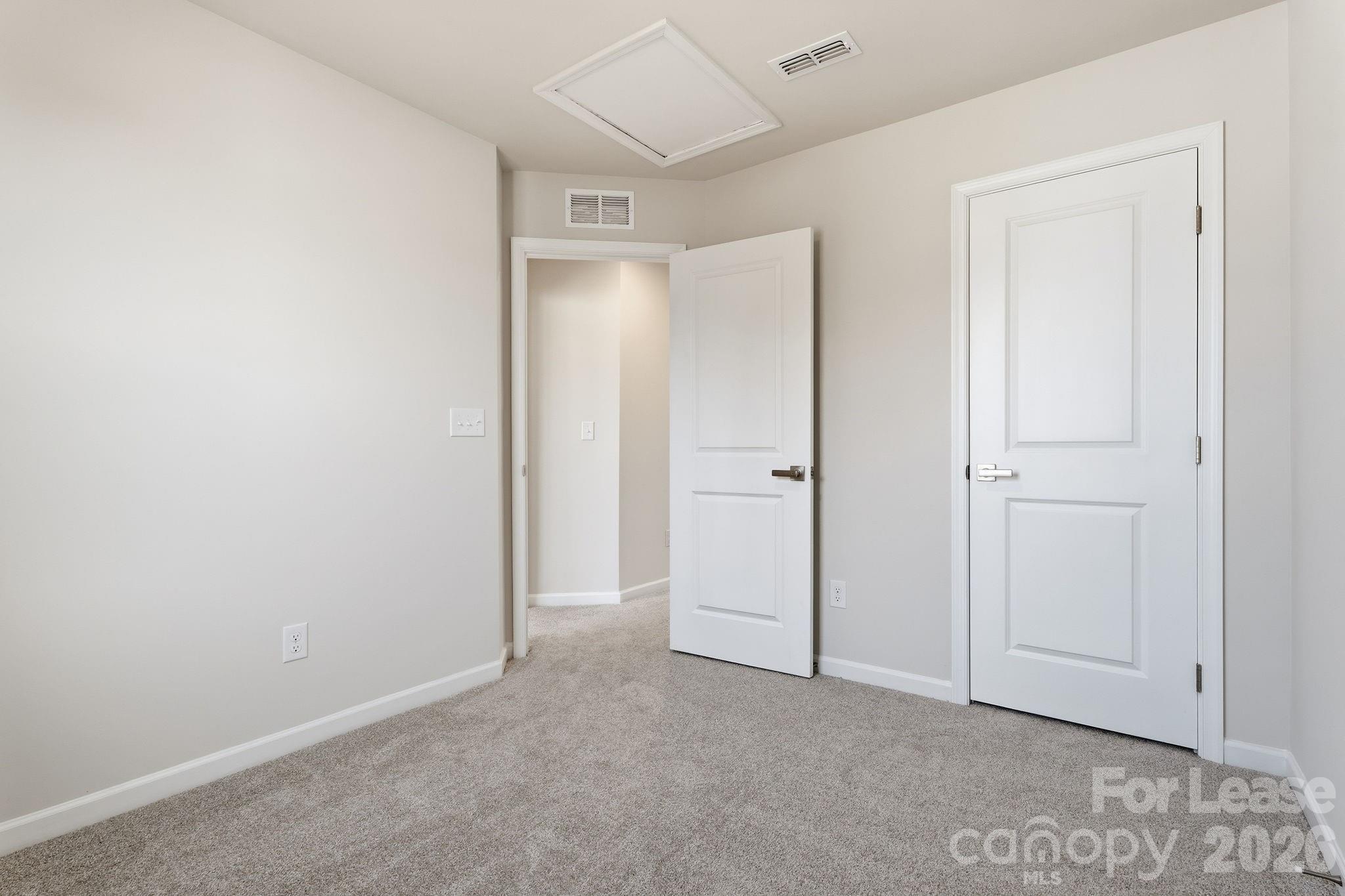 7024 Capstan Terrace Property Photo 24