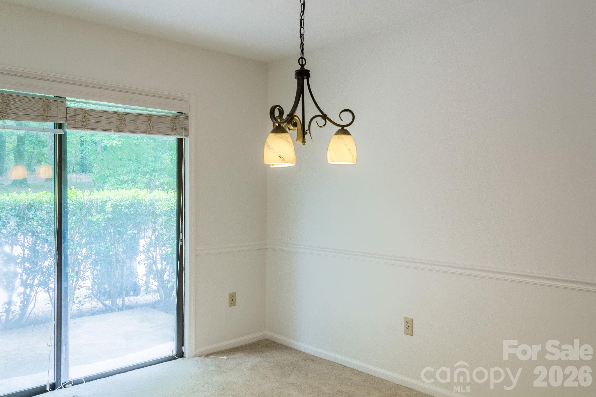 17 Knoll Drive Property Photo 10