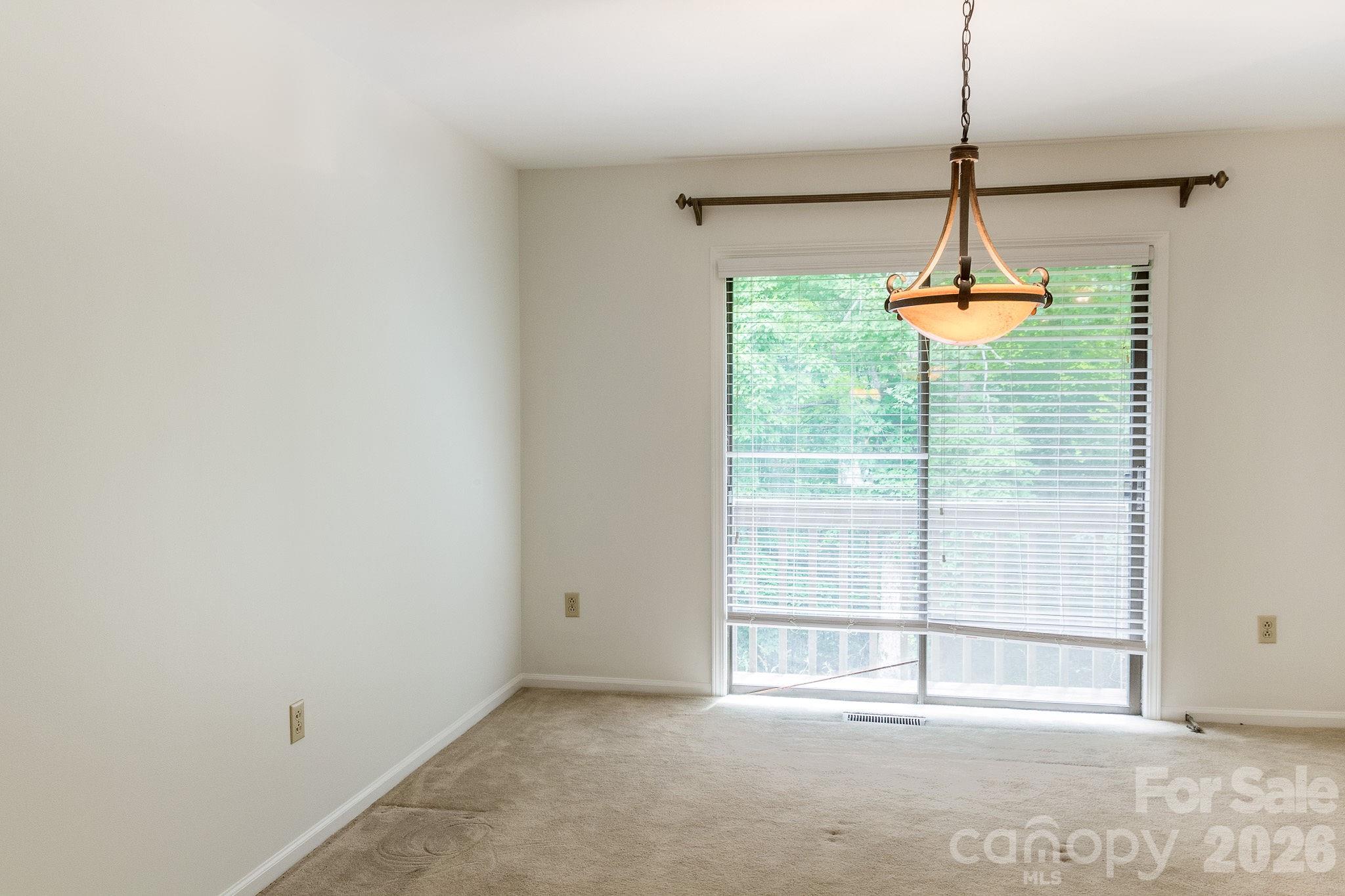 17 Knoll Drive Property Photo 12