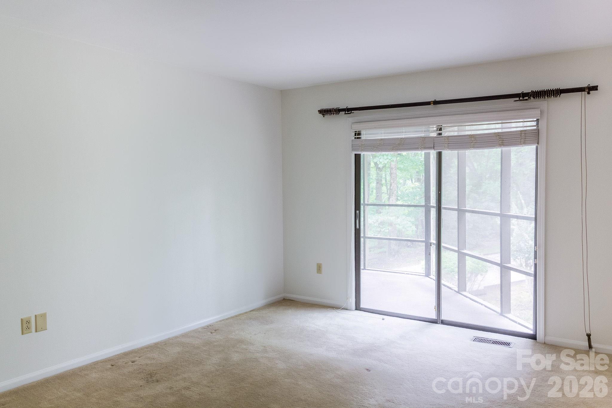17 Knoll Drive Property Photo 14