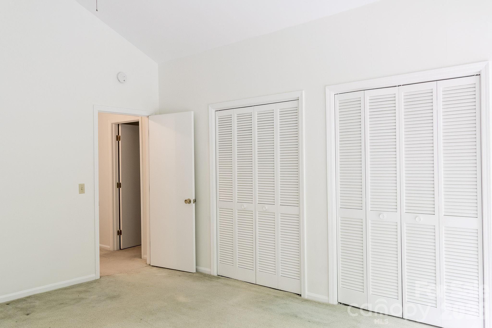 17 Knoll Drive Property Photo 19
