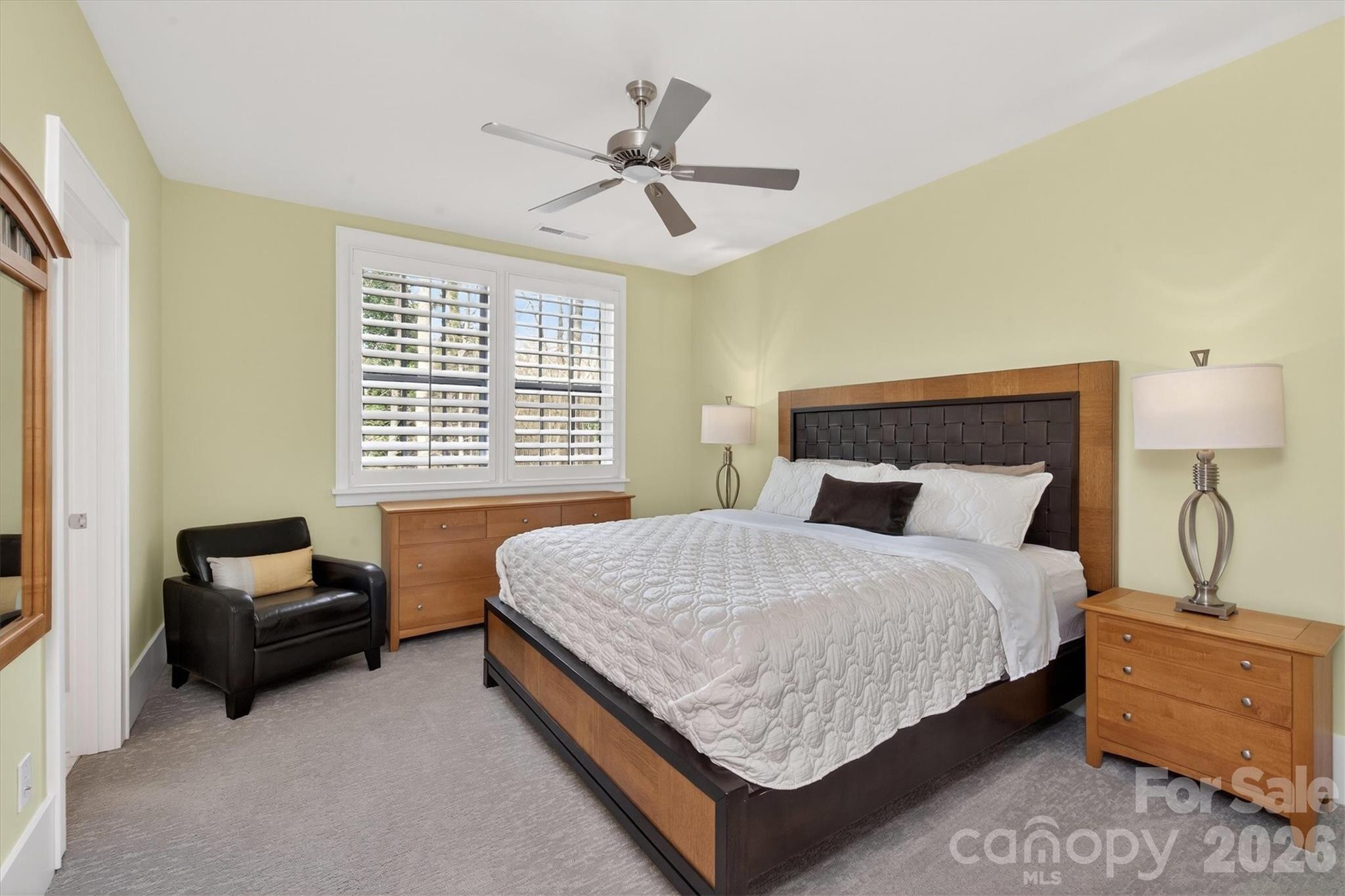 2815 Hillside Springs Drive Property Photo 26
