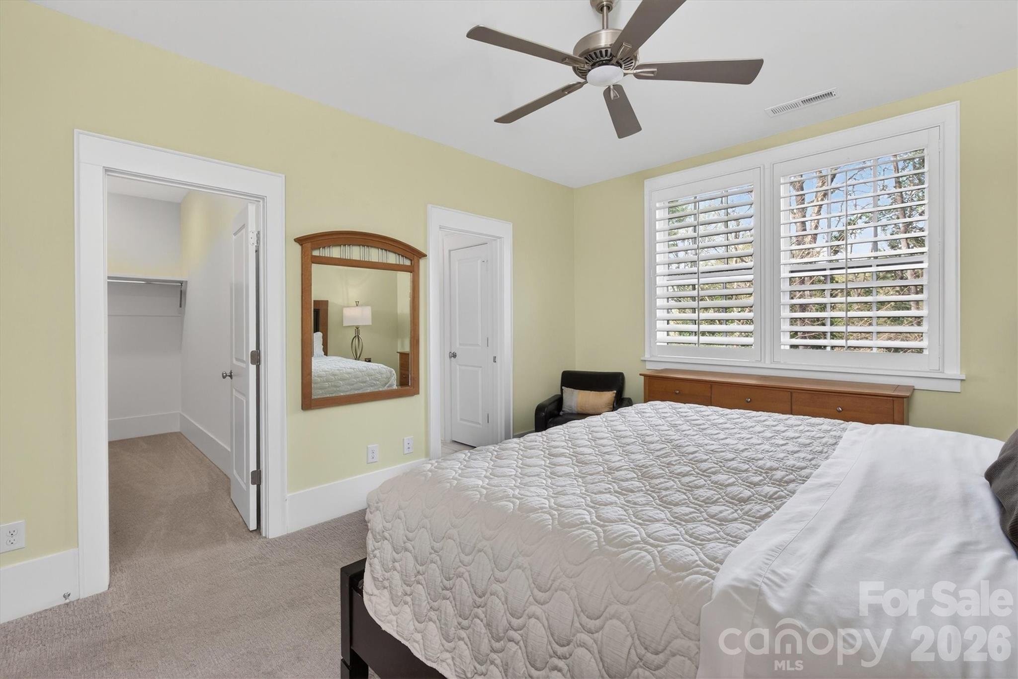 2815 Hillside Springs Drive Property Photo 27