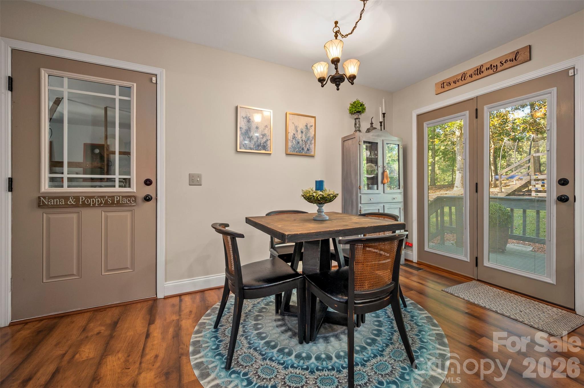 379 Moss Drive Property Photo 15