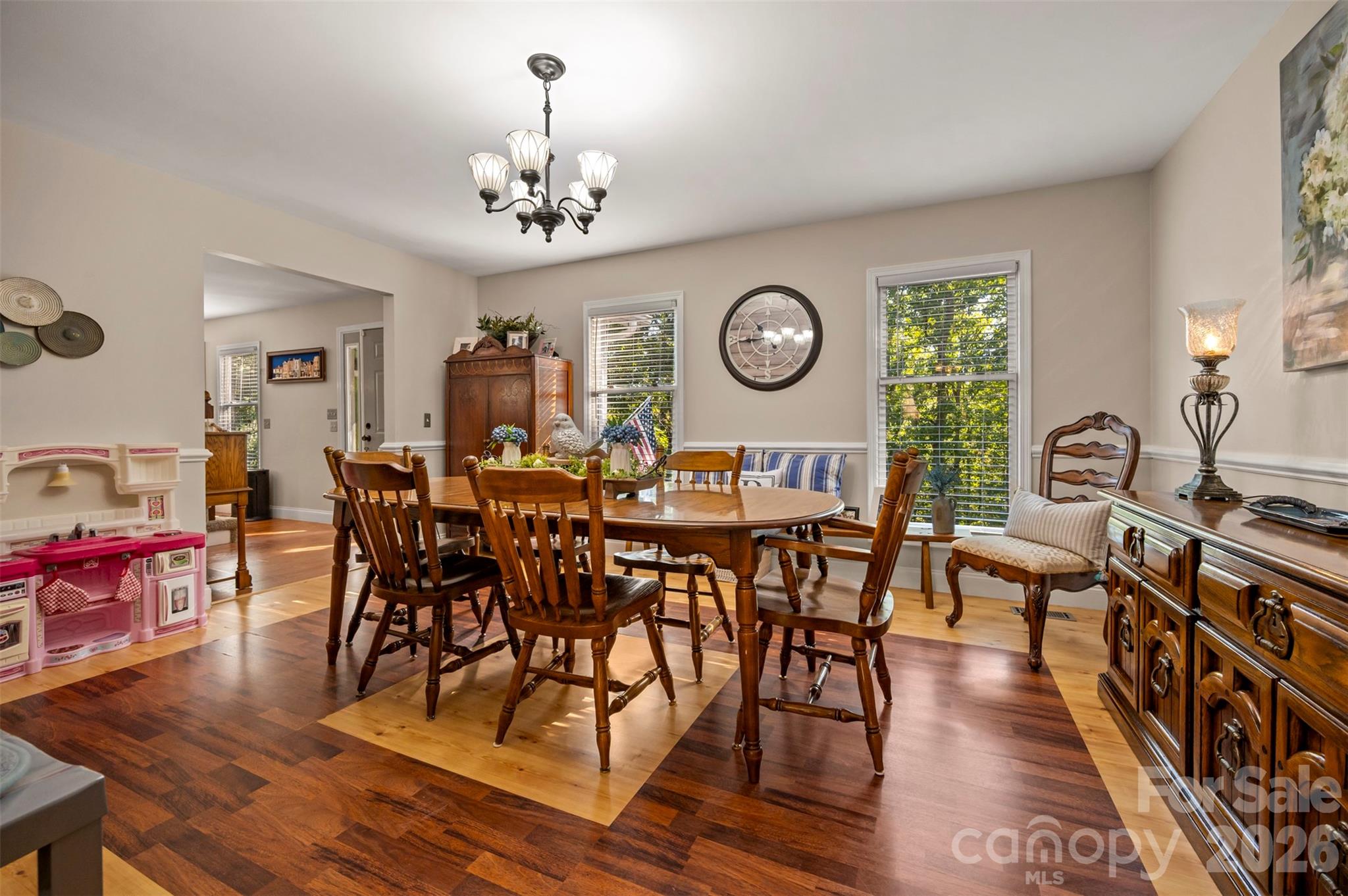 379 Moss Drive Property Photo 17